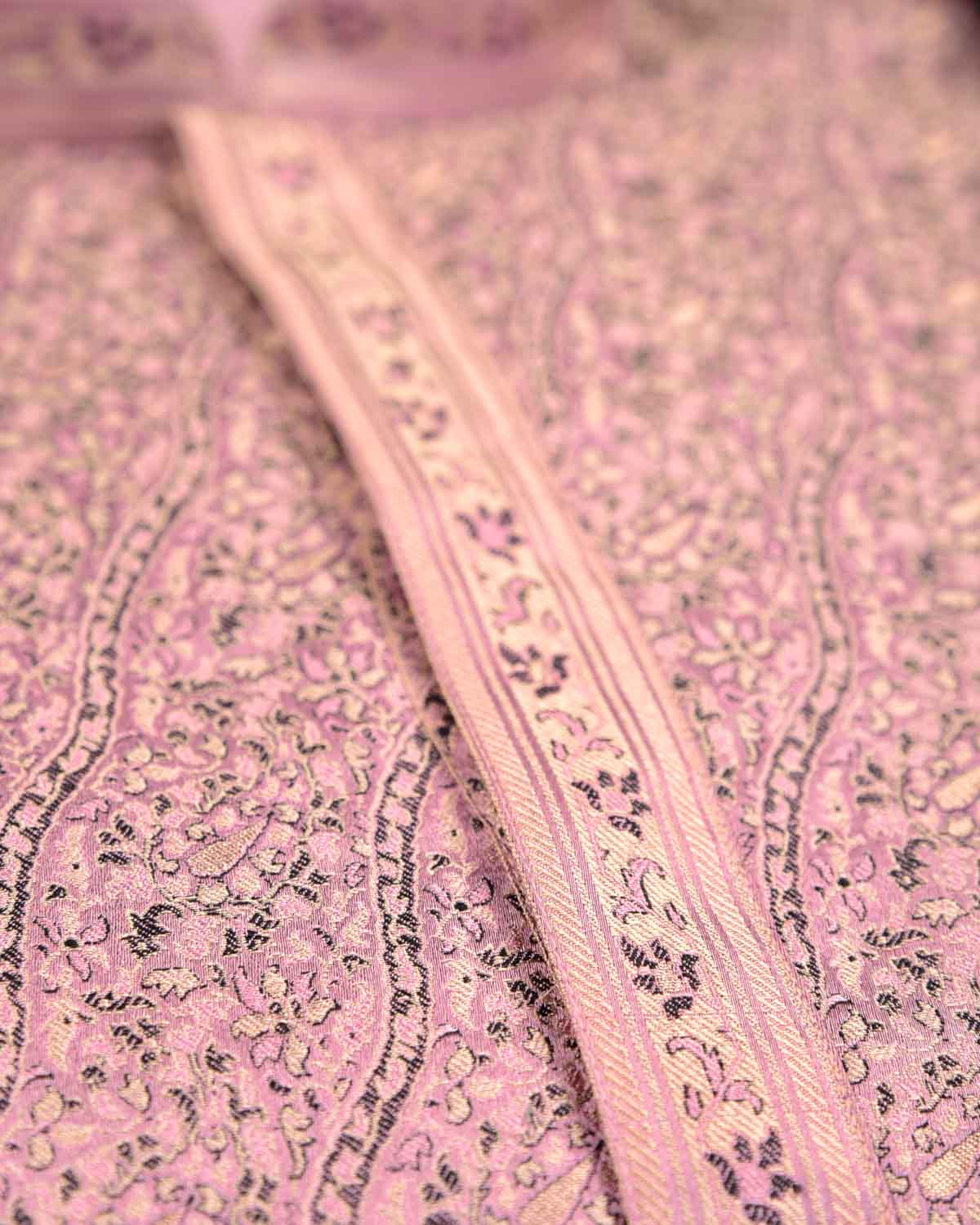 English Lavender Banarasi Diagonal Paisley Tehra Jamawar Brocade Pure Silk Mens Kurta Pyjama-HolyWeaves