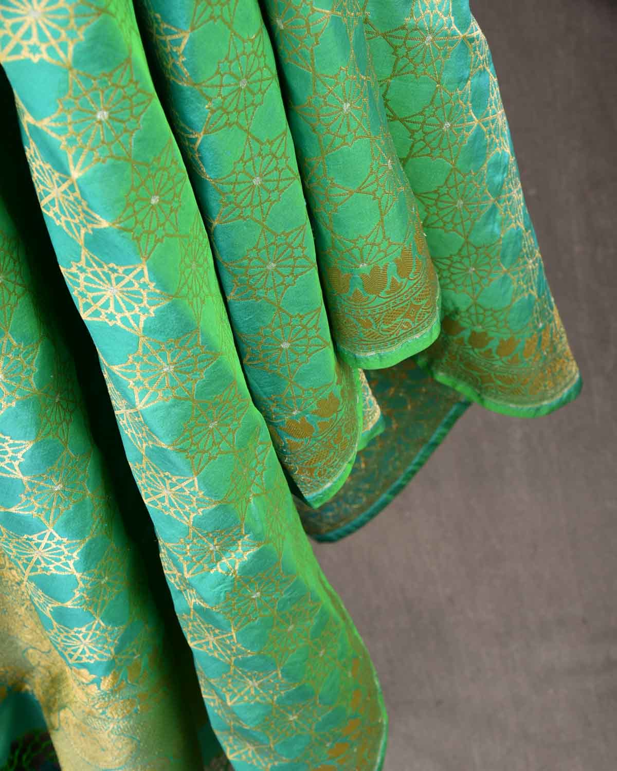 Green Banarasi Alfi Jaal Gold Zari Roopa Meena Cutwork Brocade Handwoven Katan Silk Dupatta-HolyWeaves