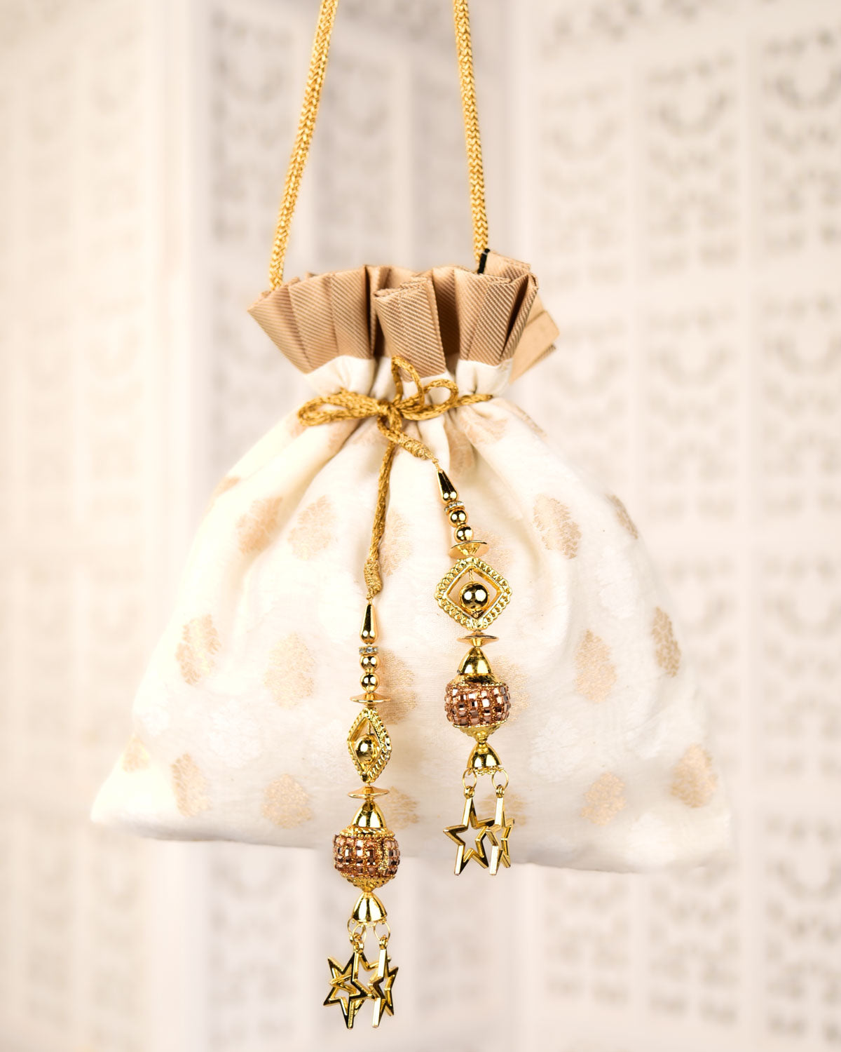 Cream Banarasi Resham Zari Cutwork Brocade Handwoven Cotton Silk Potli 10.5"x10"-HolyWeaves