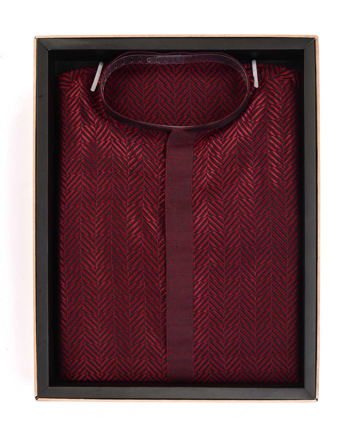 Maroon Banarasi Chequered Herring Bone Resham Brocade Pure Silk Mens Kurta Pyjama-HolyWeaves