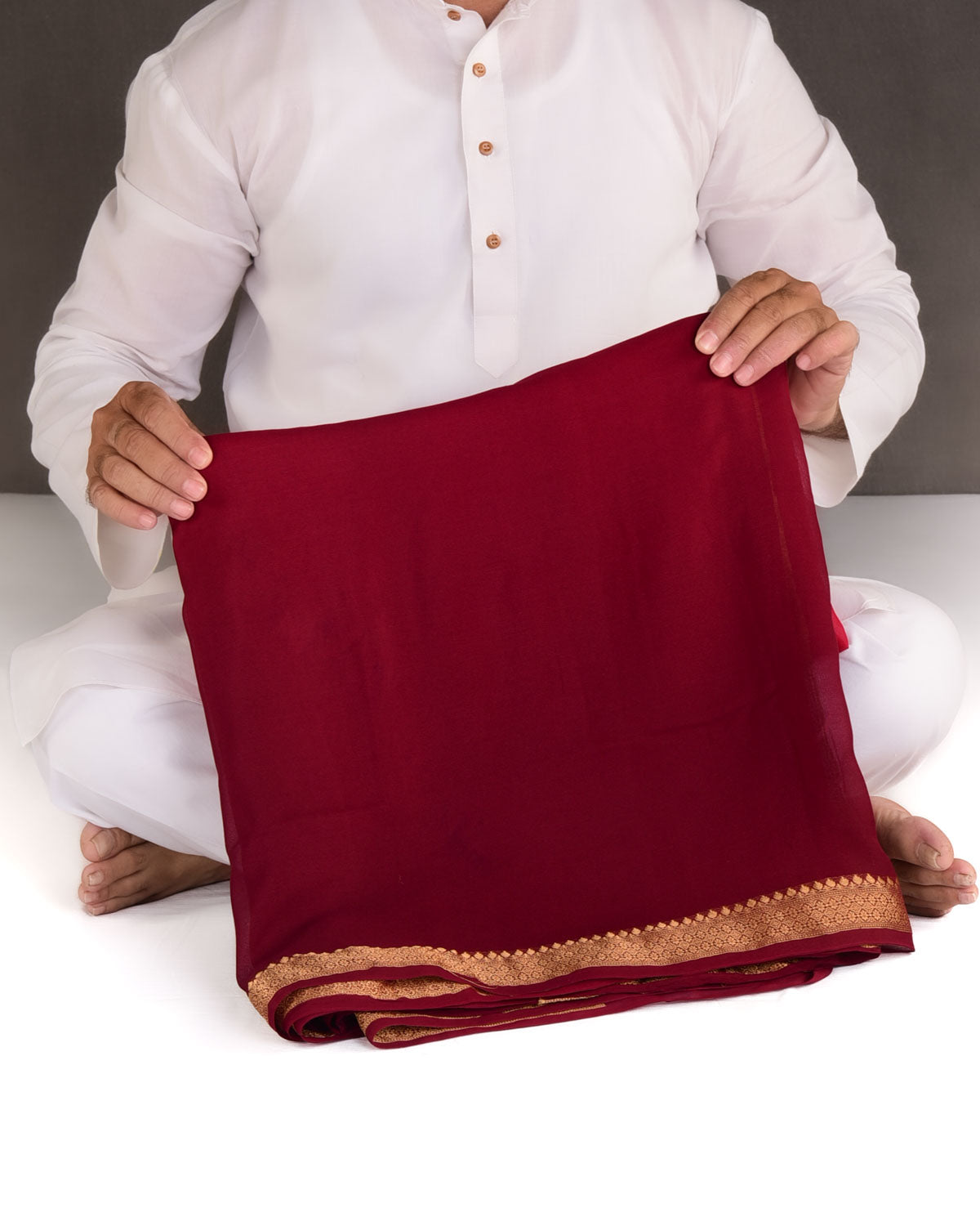 Ombre Maroon Gold Zari Border Pallu Brocade Woven Khaddi Georgette Banarasi Saree-HolyWeaves