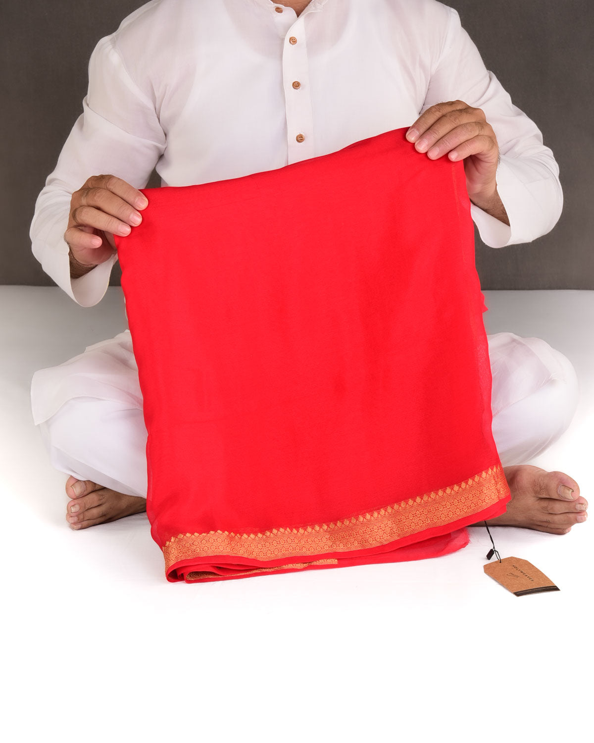 Ombre Red Gold Zari Border Pallu Brocade Woven Khaddi Georgette Banarasi Saree-HolyWeaves