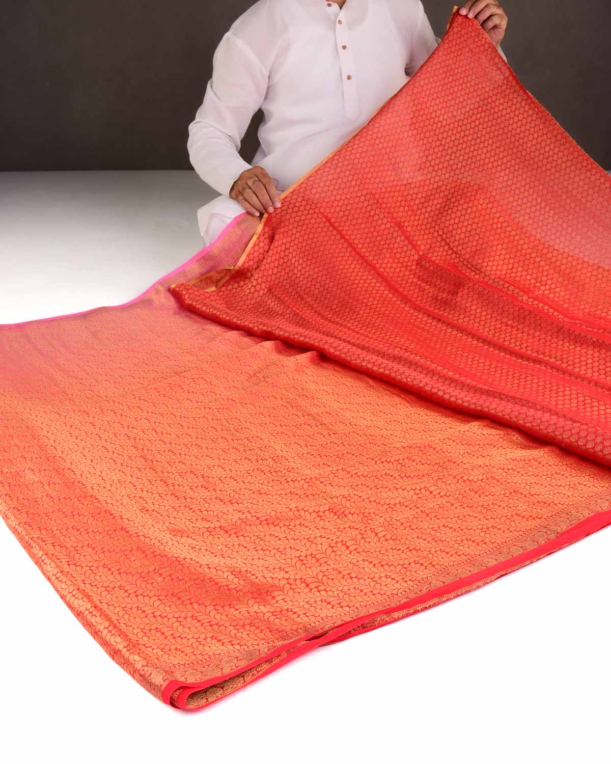 Ombre Pink-Red Gold Zari Leaves Jaal Brocade Woven Khaddi Georgette Banarasi Saree-HolyWeaves
