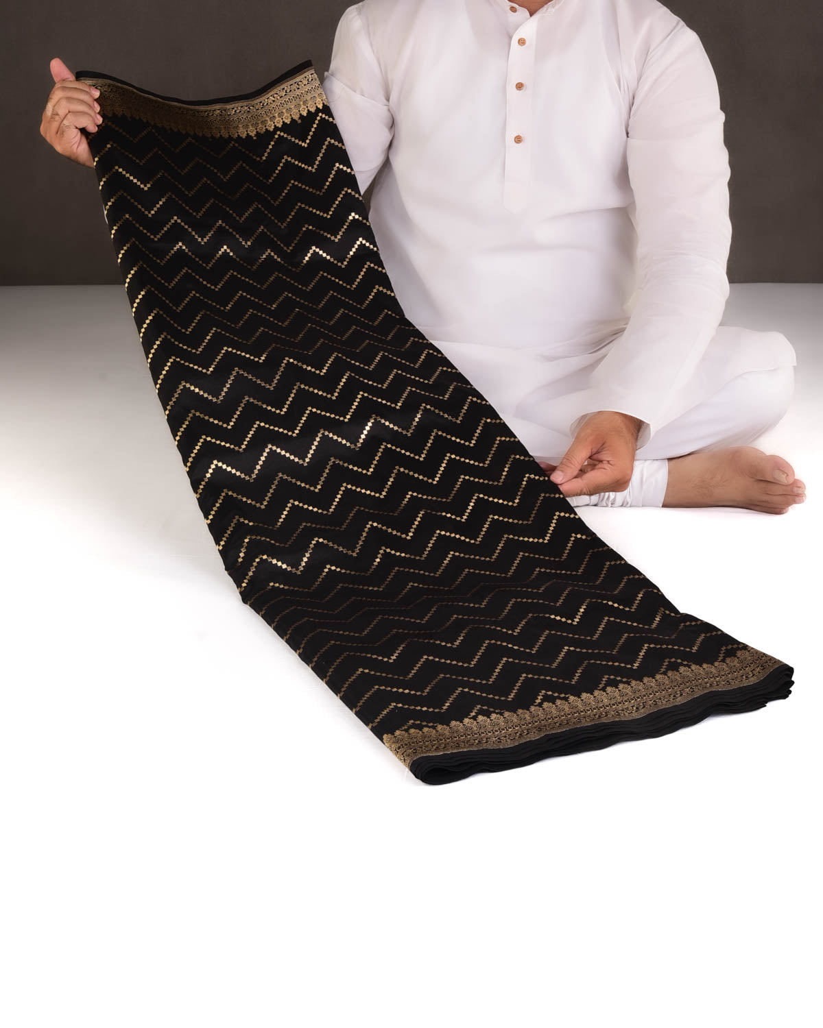Black Gold Zari Chequered Chevron Cutwork Brocade Handwoven Katan Silk Banarasi Saree-HolyWeaves