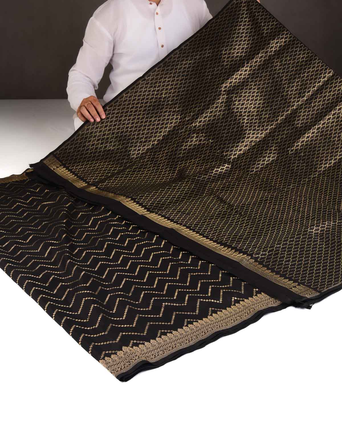 Black Gold Zari Chequered Chevron Cutwork Brocade Handwoven Katan Silk Banarasi Saree-HolyWeaves