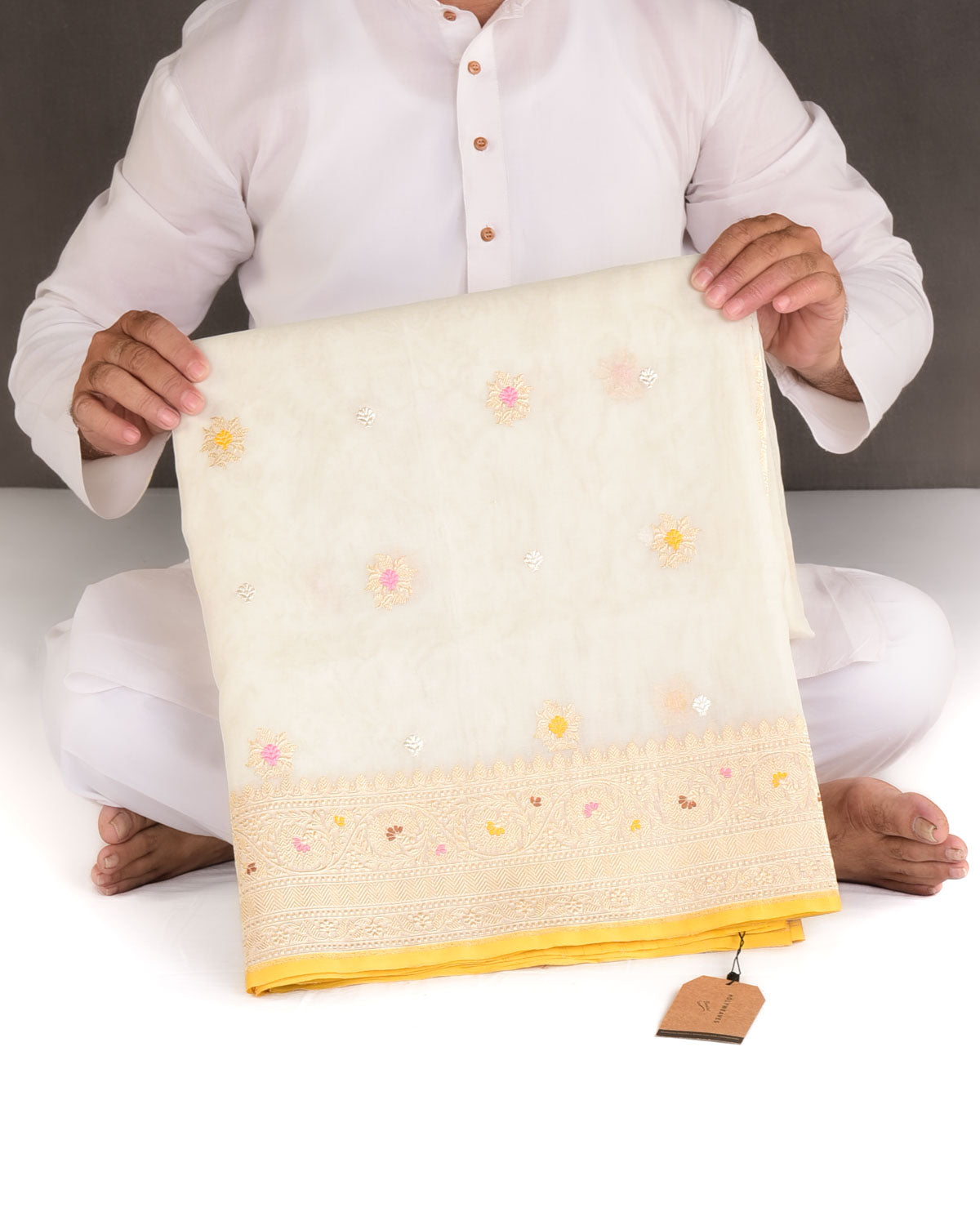 Ivory White Gold Zari & Meenekari Buti Kadhuan Brocade Handwoven Kora Silk Banarasi Saree-HolyWeaves