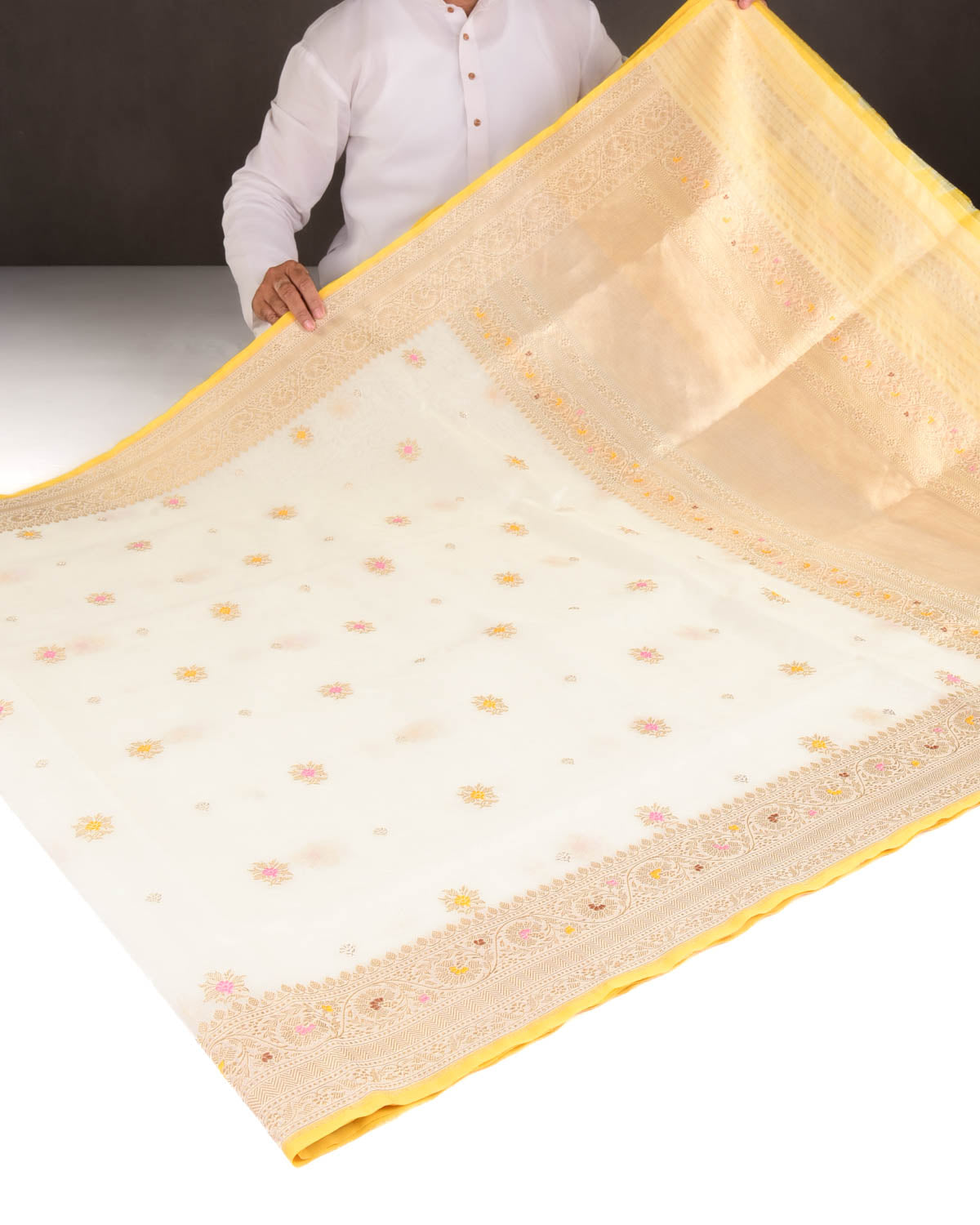 Ivory White Gold Zari & Meenekari Buti Kadhuan Brocade Handwoven Kora Silk Banarasi Saree-HolyWeaves