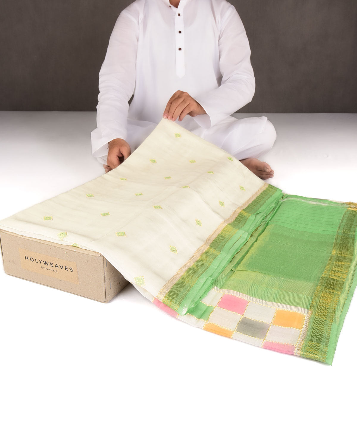 Ivory White Chequered Hand Brush Dye Brocade Cotton Silk Banarasi Saree with Green Border Pallu-HolyWeaves