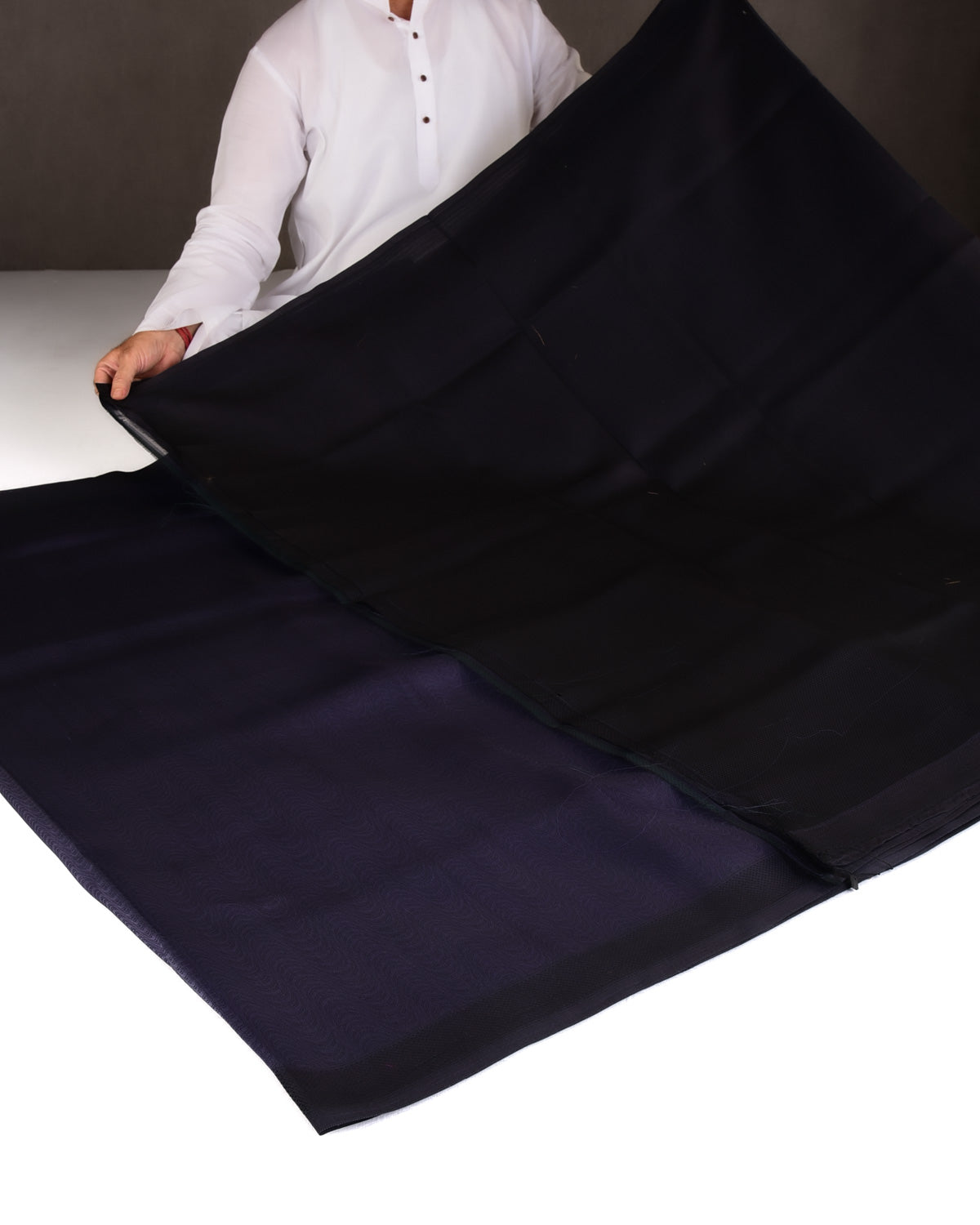 Mauve-ish Blue WATERMARK Illusion Waves Tanchoi Handwoven Kora Silk Banarasi Saree-HolyWeaves