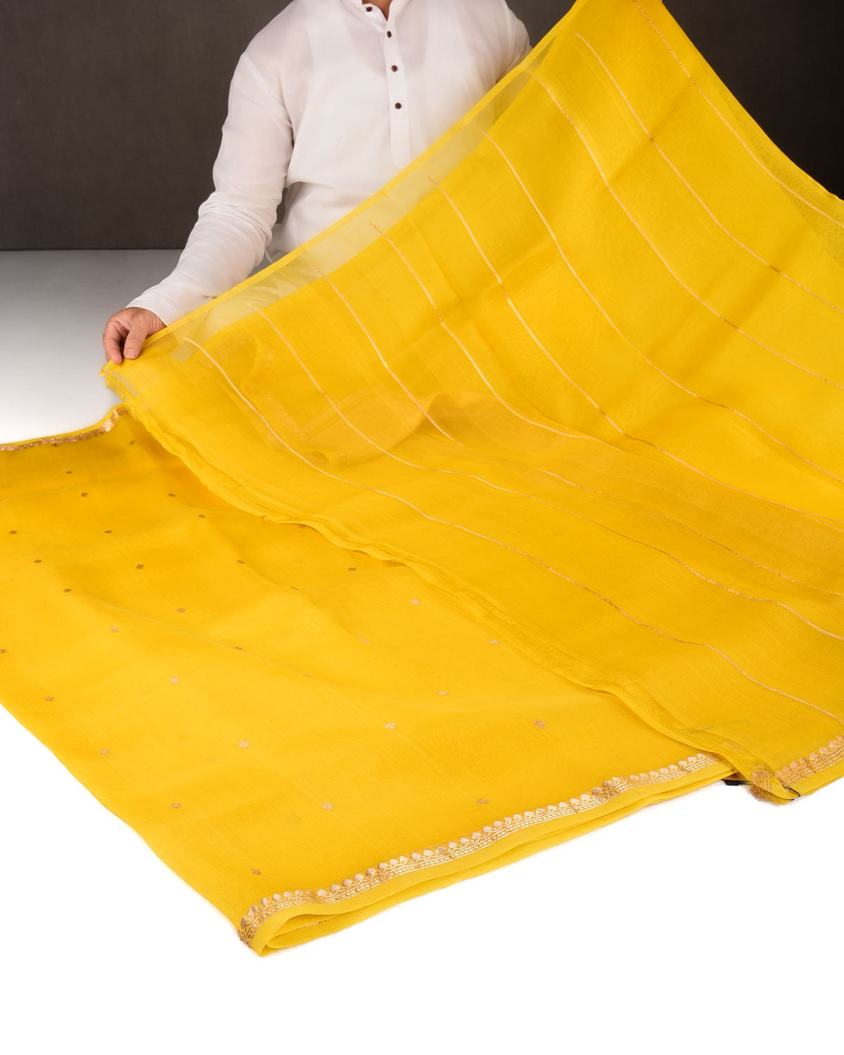 Yellow Gold Zari Kadhuan Buti Kadhuan Brocade Handwoven Kora Silk Banarasi Saree