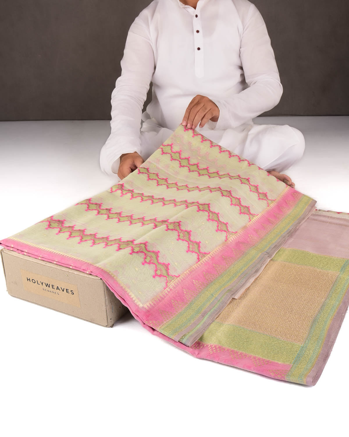 Green Translucent Rivers Cutwork Brocade Woven Cotton Silk Banarasi Saree with Contrast Dye Border Pallu-HolyWeaves