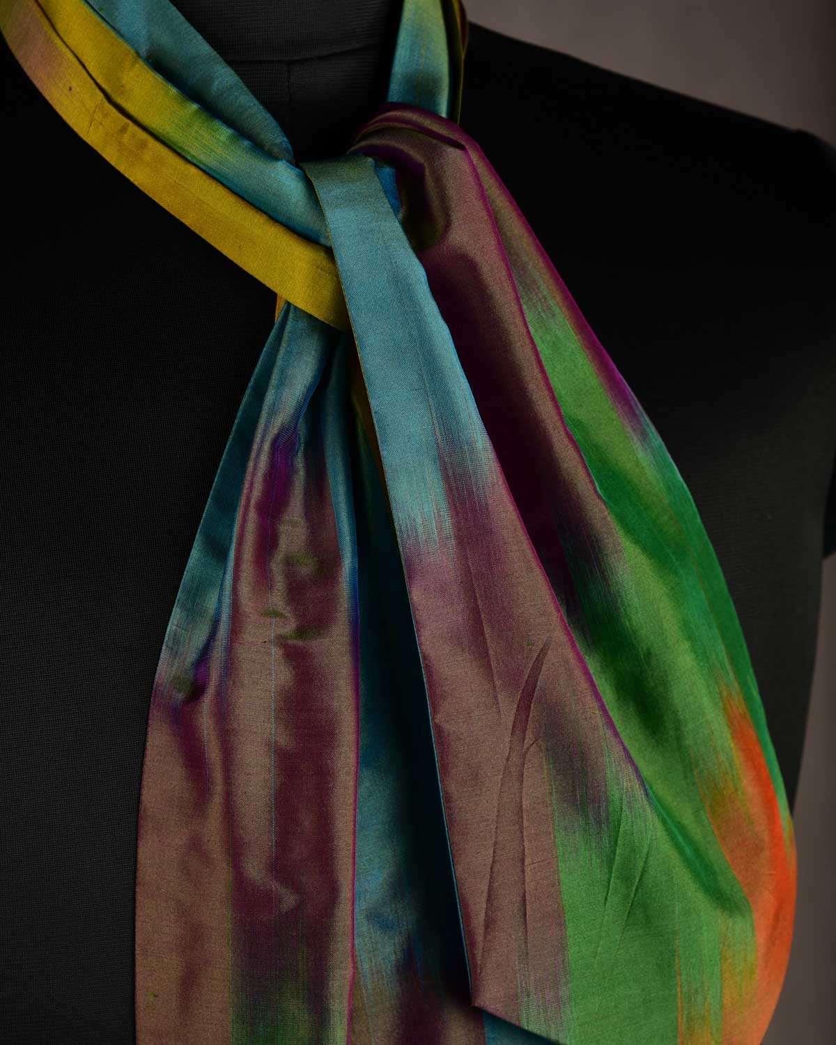 Vibgyor Green Ombre Handwoven Silk Ascot Tie-HolyWeaves