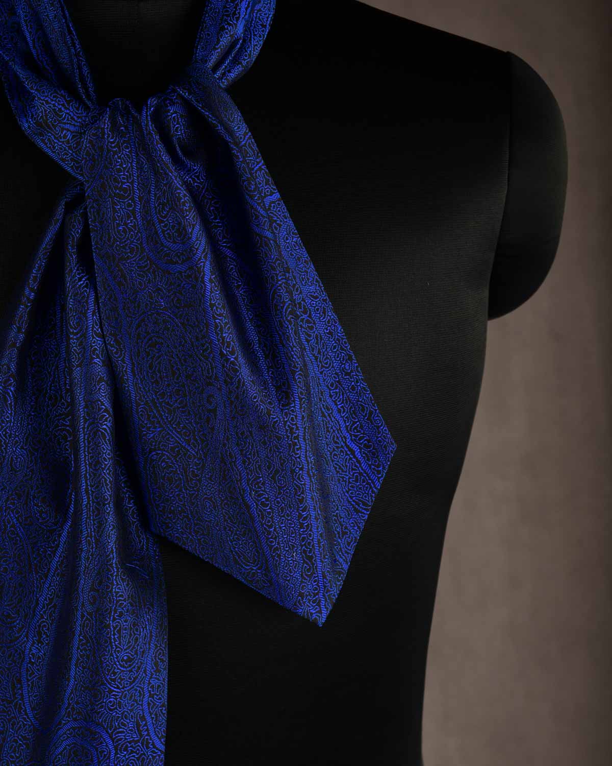 Navy Blue on Black Paisley Tanchoi Handwoven Silk Ascot Tie-HolyWeaves