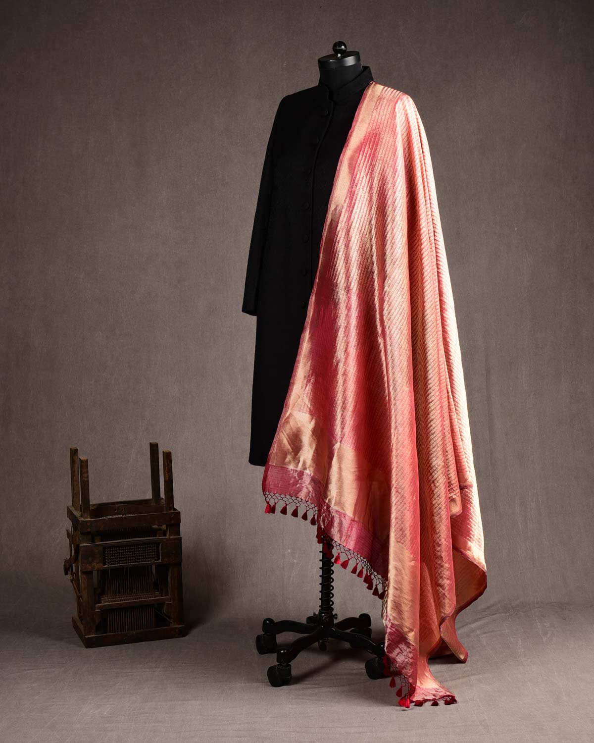 Metallic Ombre Red Silver Zari Geeta Shlok 2.47 Brocade Handwoven Katan Silk Banarasi Dupatta-HolyWeaves