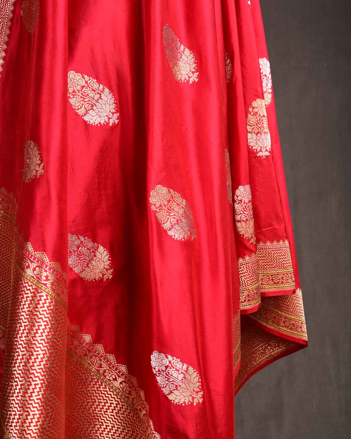 Bridal Red Gold & Silver Zari Buta Kadhuan Brocade Handwoven Katan Silk Banarasi Dupatta-HolyWeaves