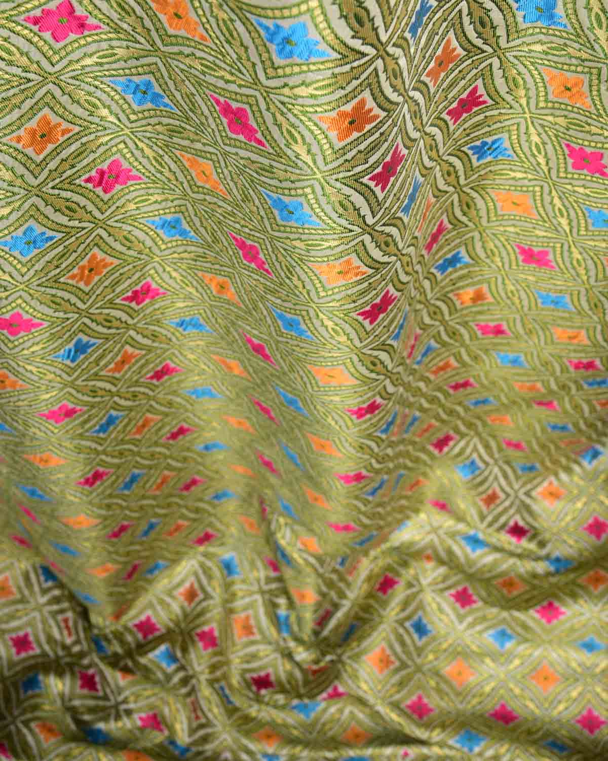 Cream Banarasi Tehra Kimkhwab Brocade Handwoven Viscose Silk Unisex Fabric-HolyWeaves