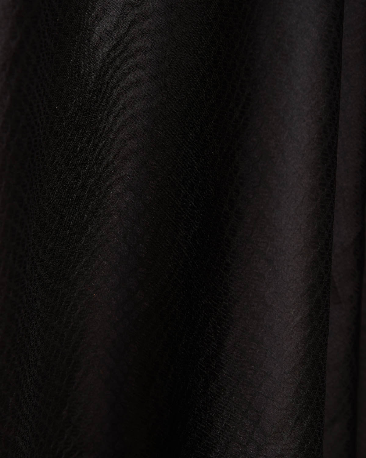 Metallic Black Python Stripes Tanchoi Handwoven Katan Silk Banarasi Fabric-HolyWeaves