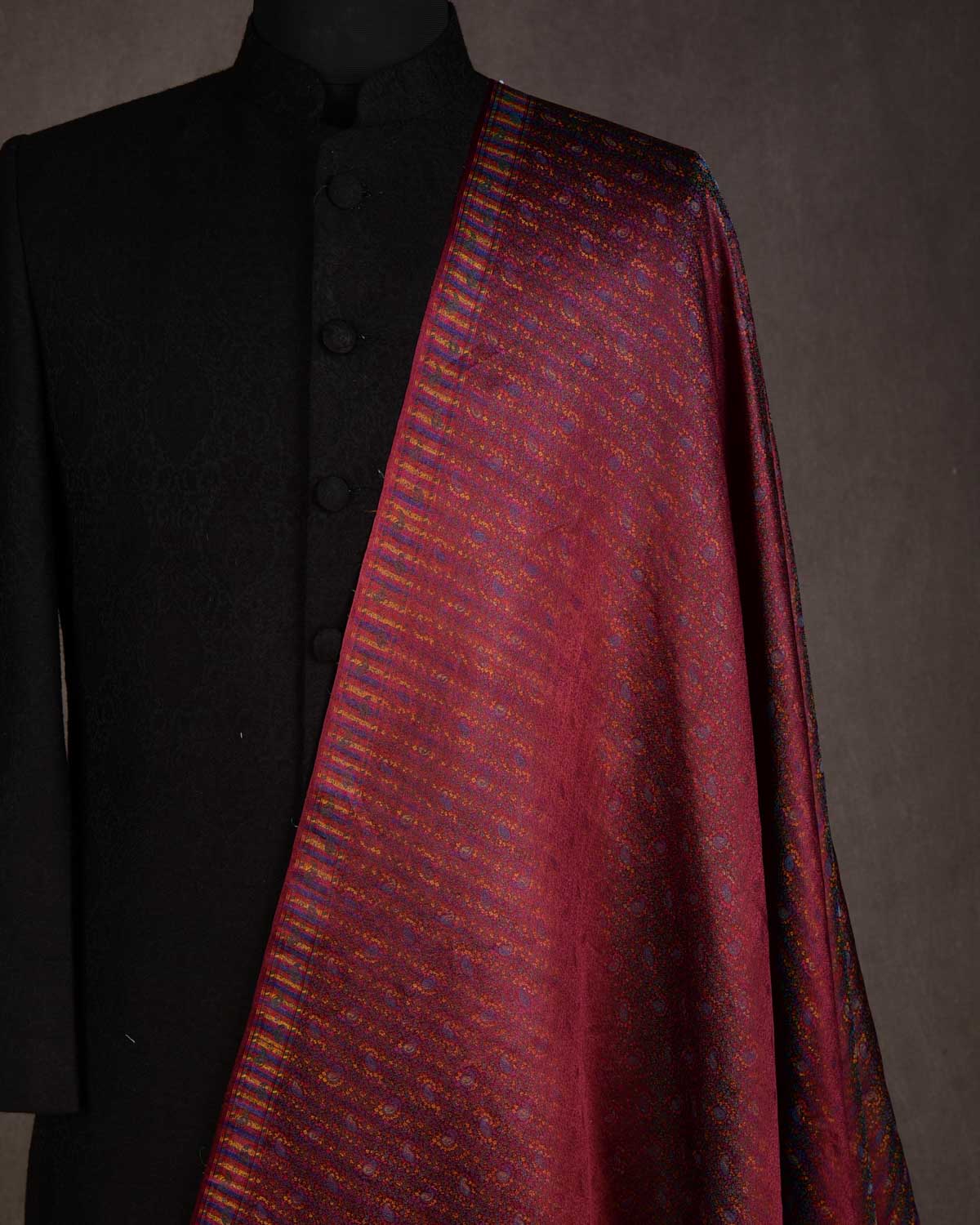 Metallic Mahogany Tehri Paisley Jamawar Handwoven Katan Silk Banarasi Fabric-HolyWeaves
