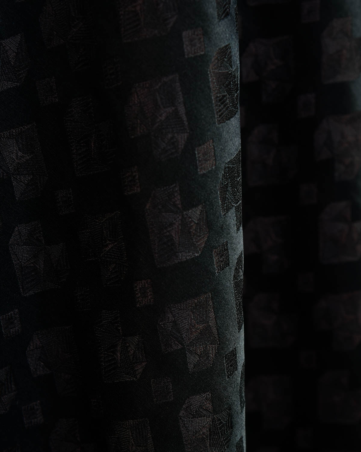 Metallic Black Diamond Hearts Satin Brocade Handwoven Katan Silk Banarasi Fabric-HolyWeaves