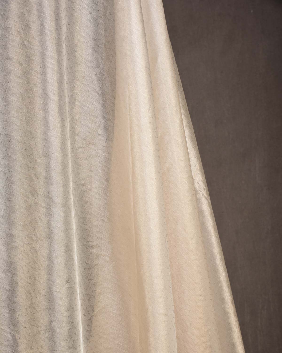 Metallic Silver Zari Tanchoi Brocade Woven Cotton Silk Banarasi Fabric-HolyWeaves