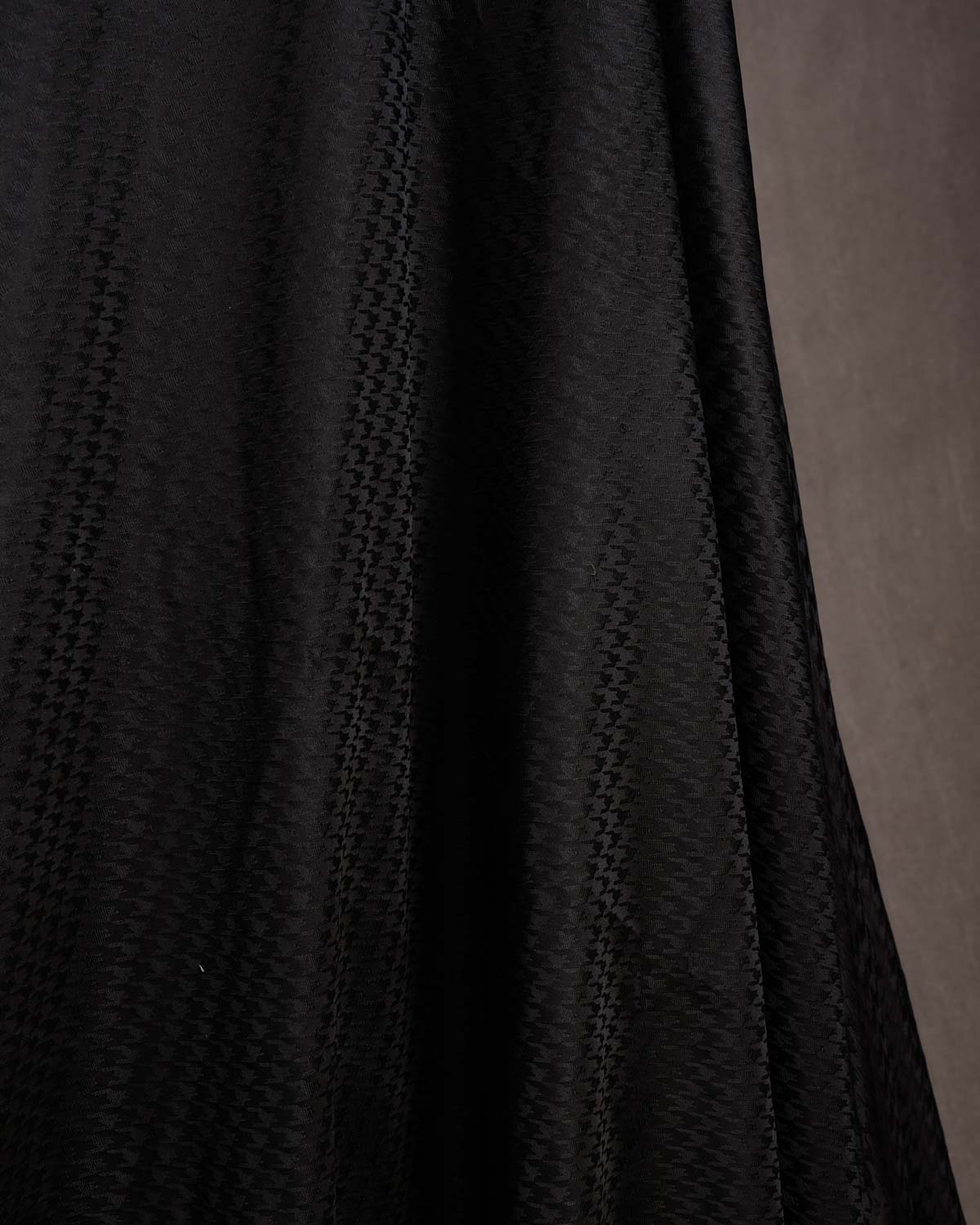 Black Satin Houndstooth Tanchoi Handwoven Katan Silk Fabric-HolyWeaves