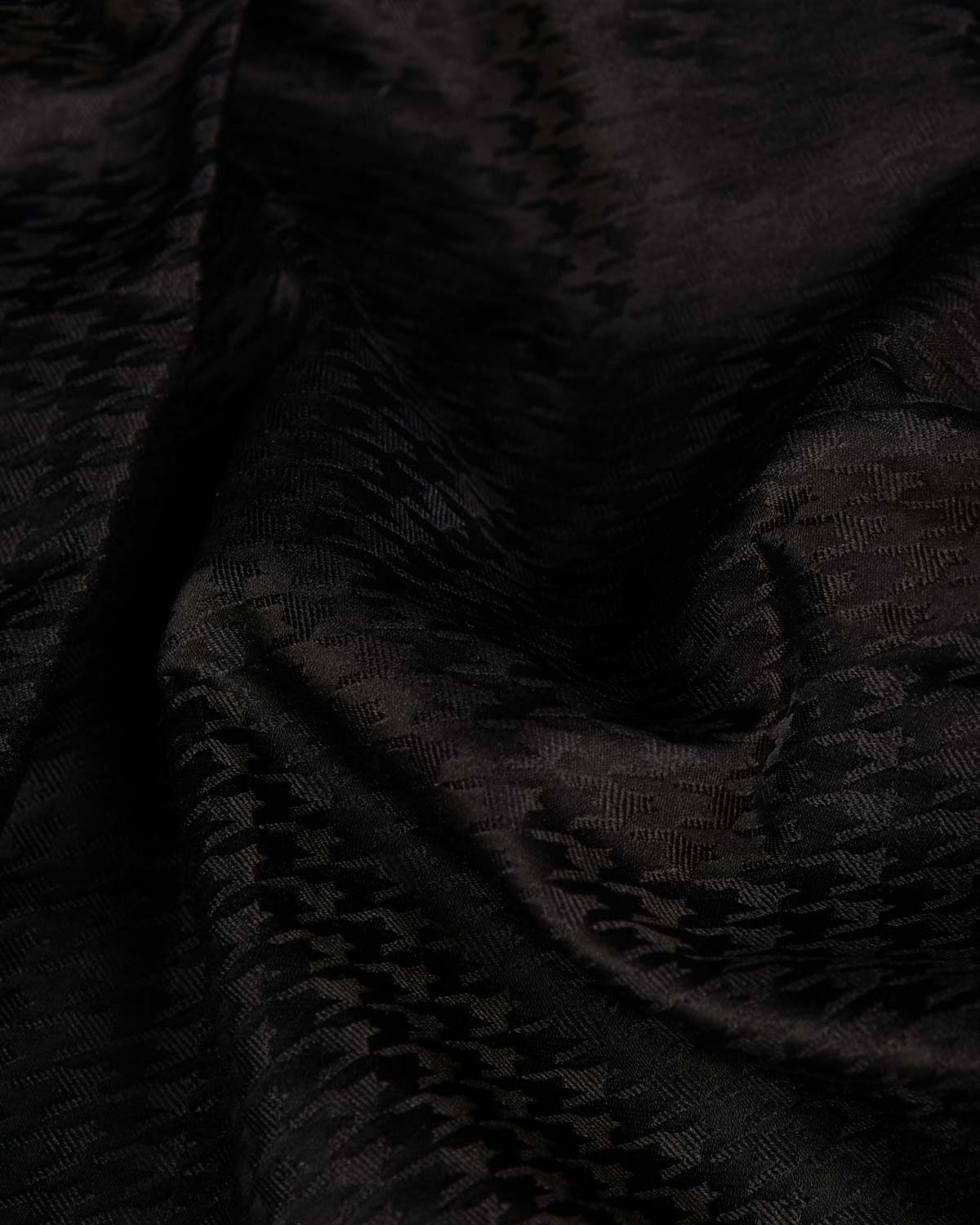 Black Satin Houndstooth Tanchoi Handwoven Katan Silk Fabric-HolyWeaves