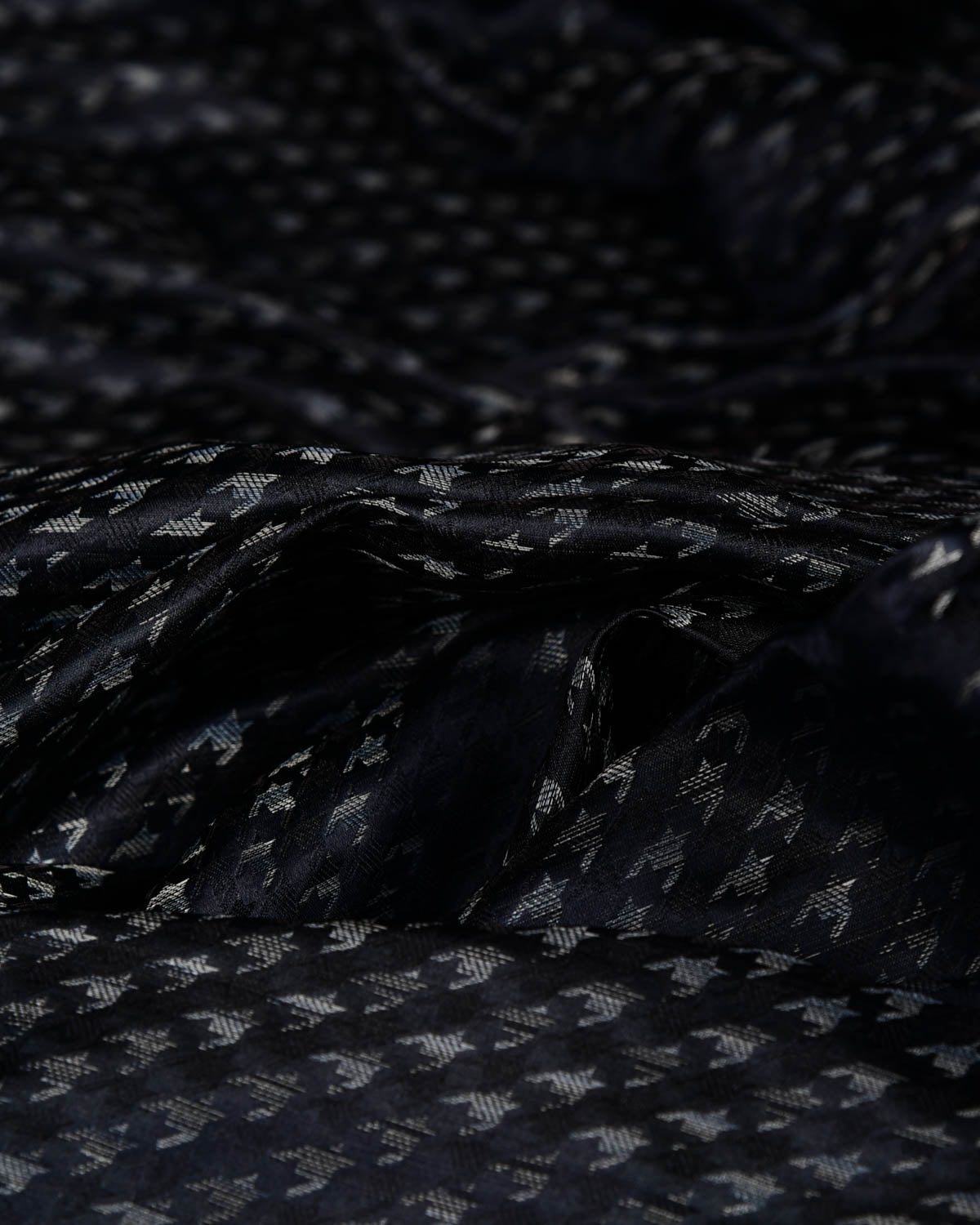 Variegated Black Houndstooth Satin Tanchoi Handwoven Katan Silk Banarasi Fabric-HolyWeaves