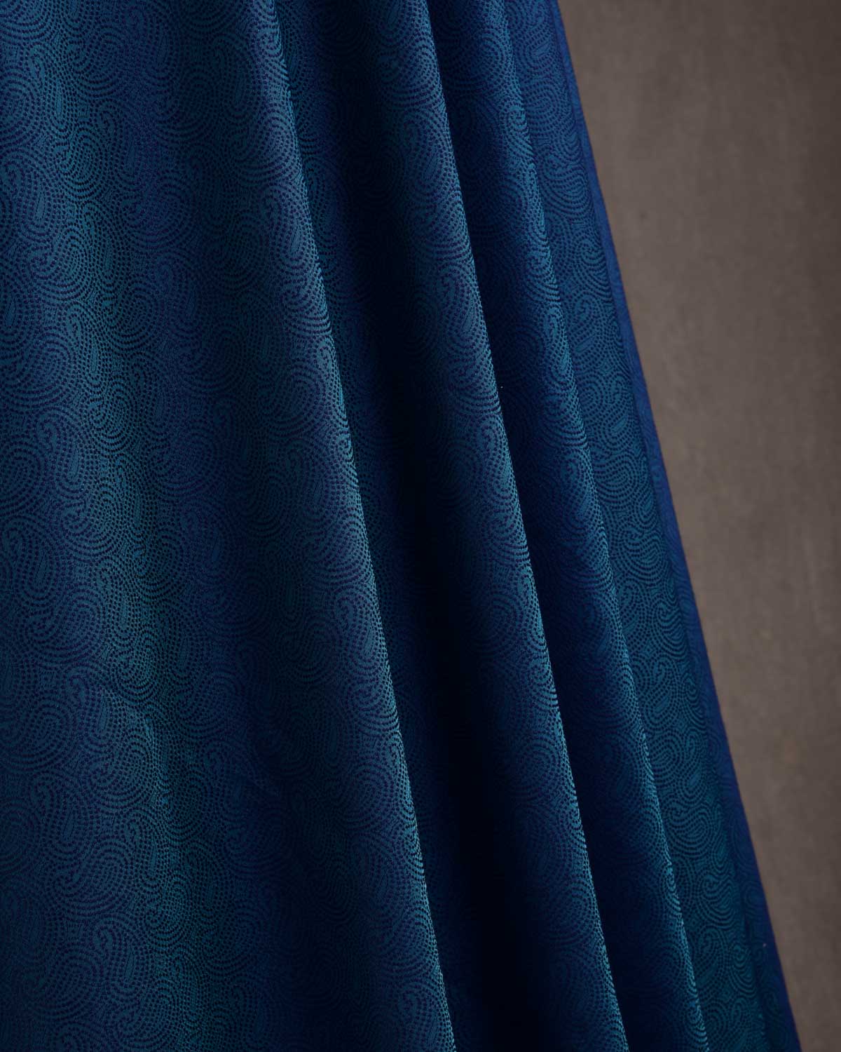 Shot Teal Blue Dotted Paisley Tanchoi Woven Poly Cotton Silk Banarasi Fabric-HolyWeaves