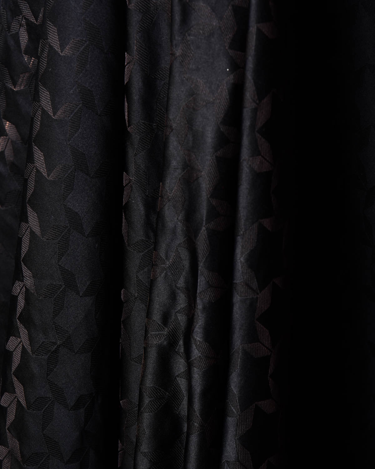 Black Kaleidoscopic Stars Satin Tanchoi Handwoven Katan Silk Banarasi Fabric-HolyWeaves