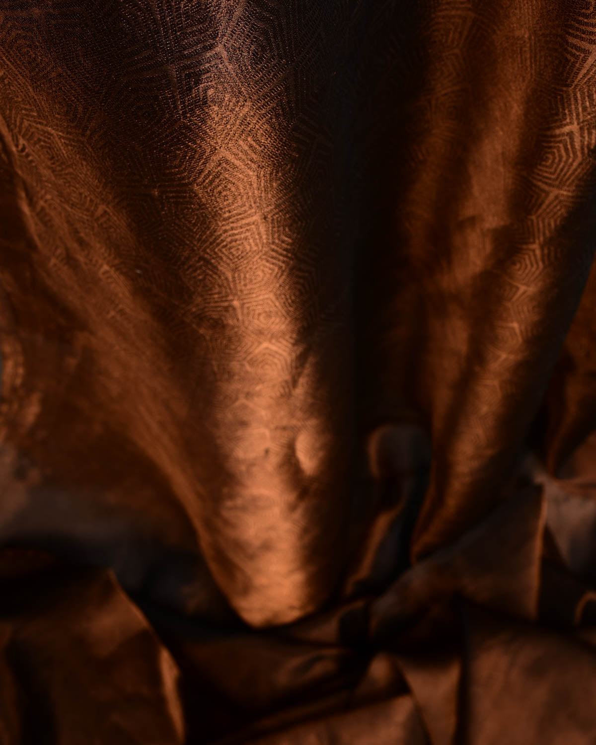 Metallic Amber Brown WATERMARK Ilusion Honeycomb Brocade Woven Kora Tissue Banarasi Fabric-HolyWeaves