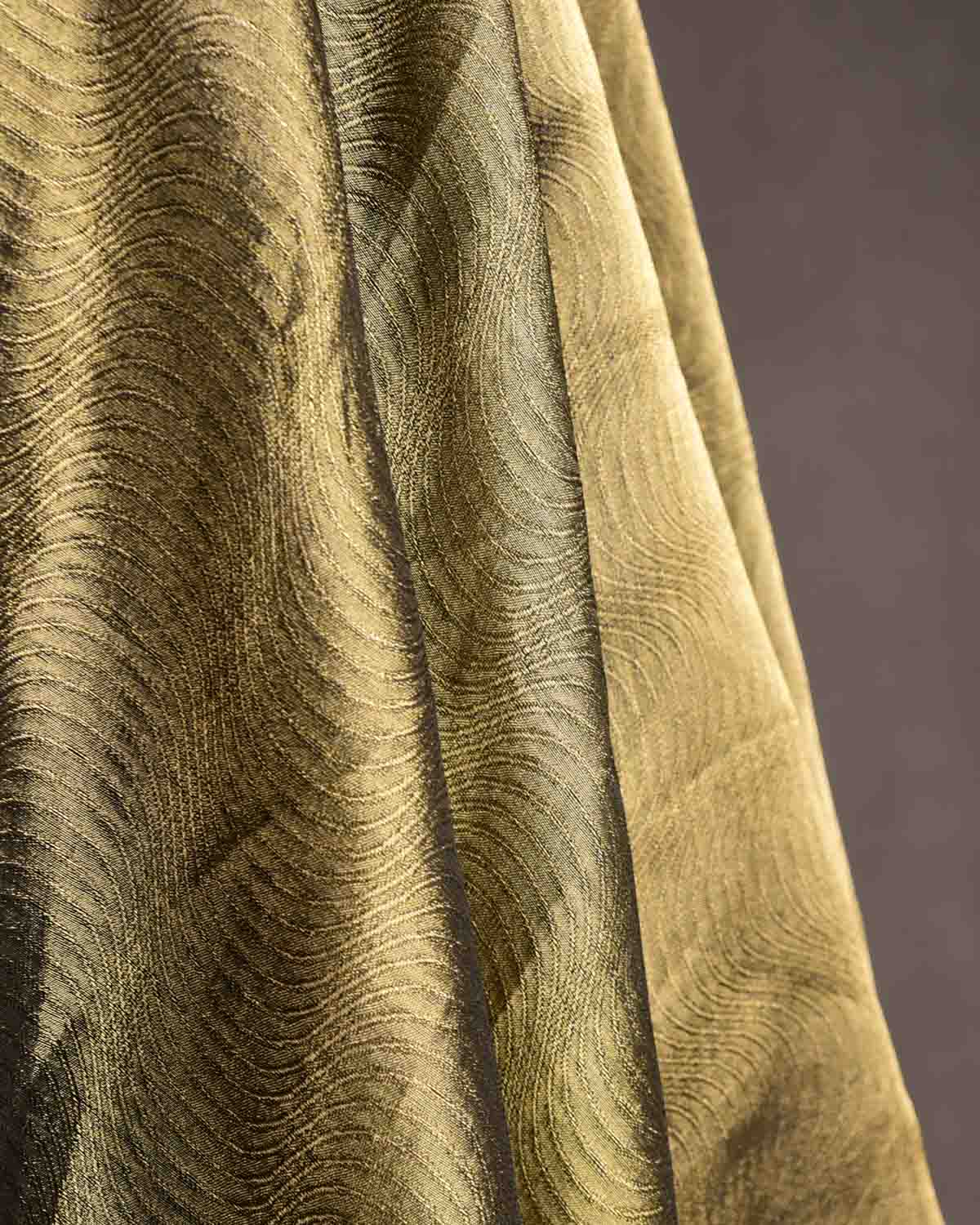 Metallic Antique Gold WATERMARK Scallop Brocade Woven Kora Tissue Banarasi Fabric-HolyWeaves