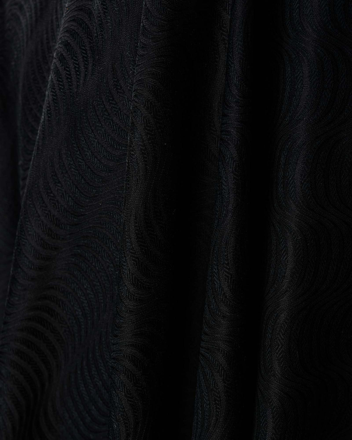 Black Illusion Scallop Satin Tanchoi Handwoven Katan Silk Banarasi Fabric-HolyWeaves