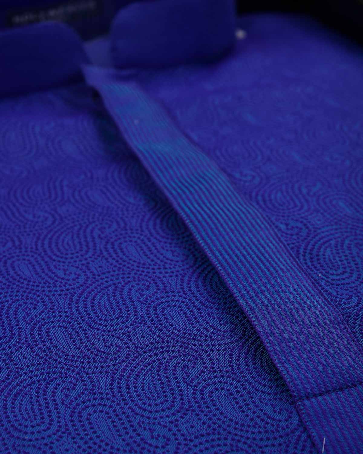 Shot Purple Dotted Paisley Tanchoi Woven Poly Cotton Silk Mens Kurta Pyjama-HolyWeaves