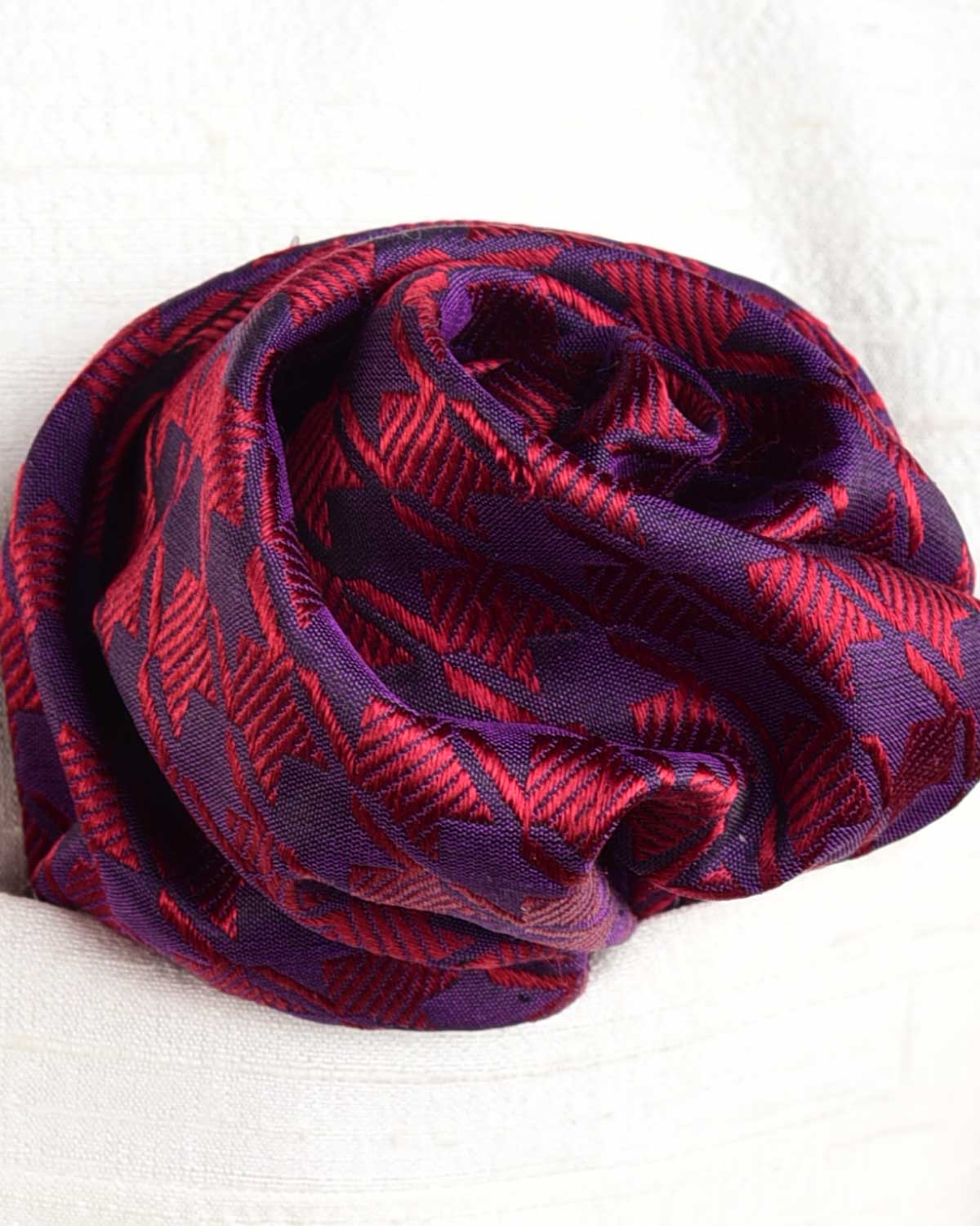 Maroon On Purple Houndstooth Tanchoi Handwoven Silk Pocket Square for Men with Scallop Hand-Hemming-HolyWeaves