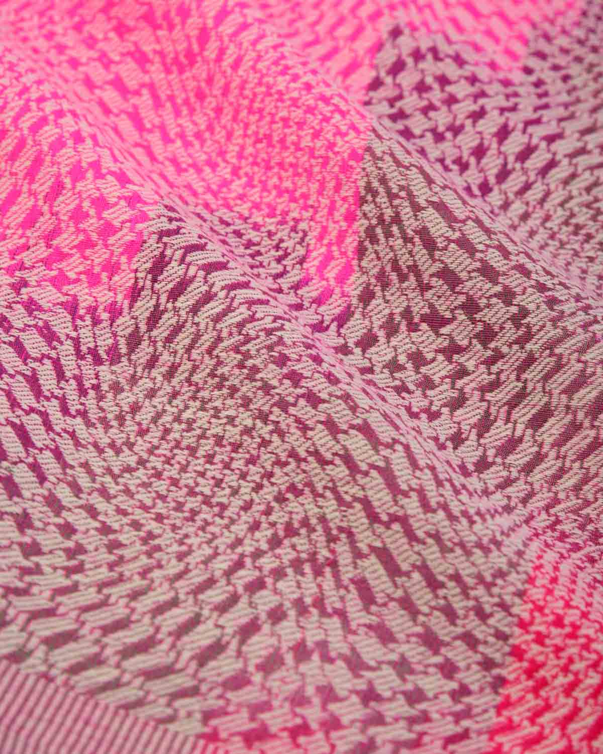 Ombre Pink Houndstooth Illusion Handwoven Silk Wool Pocket Square for Men with Stripe Borders-HolyWeaves