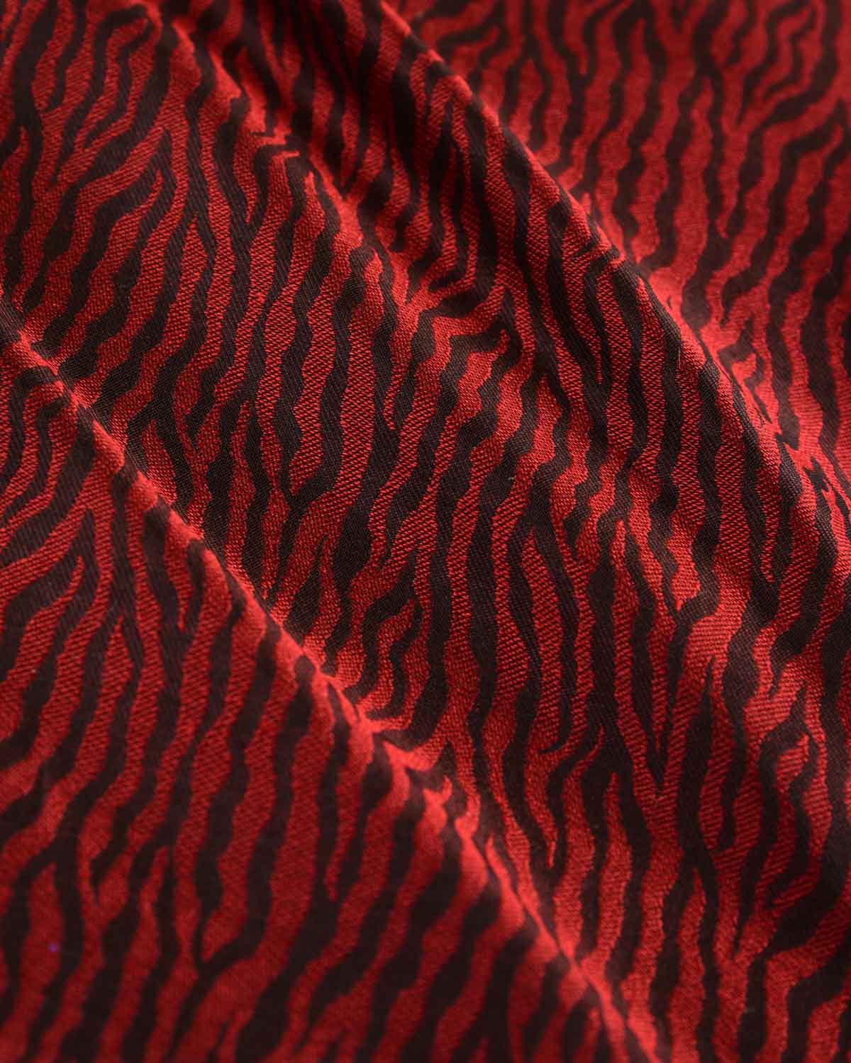 Maroon Zebra Stripes Tanchoi Handwoven Silk Pocket Square for Men-HolyWeaves