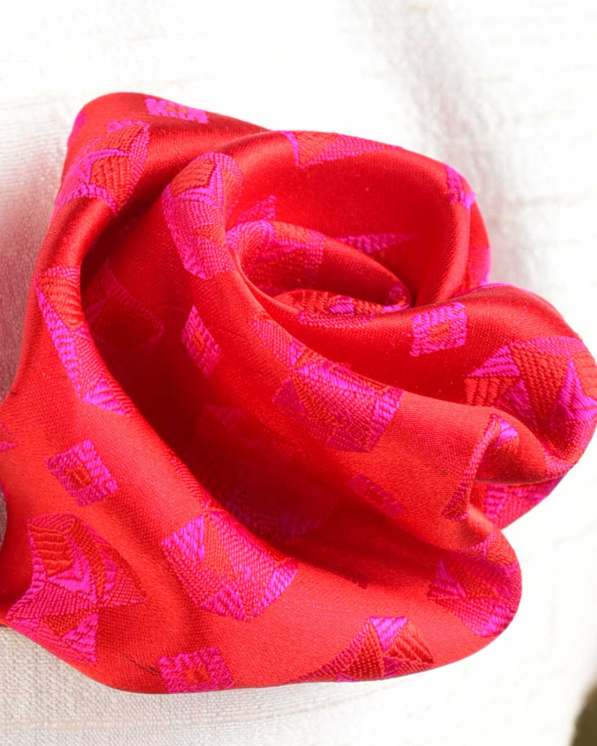 Red-Pink Diamond Hearts Satin Tanchoi Handwoven Silk Pocket Square for Men with Spiral Hand-Hemming-HolyWeaves
