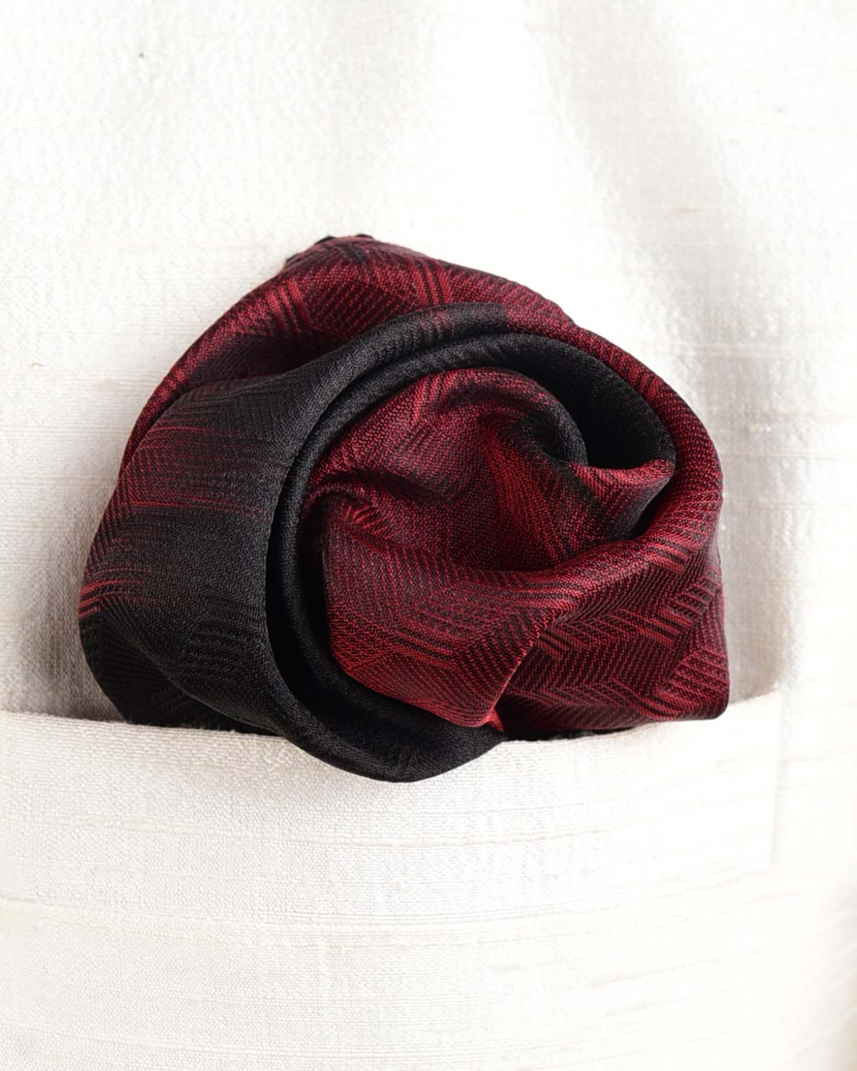 Ombre Black-Maroon Hexagon Tanchoi Brocade Handwoven Silk Pocket Square for Men with Spiral Hand-Hemming-HolyWeaves