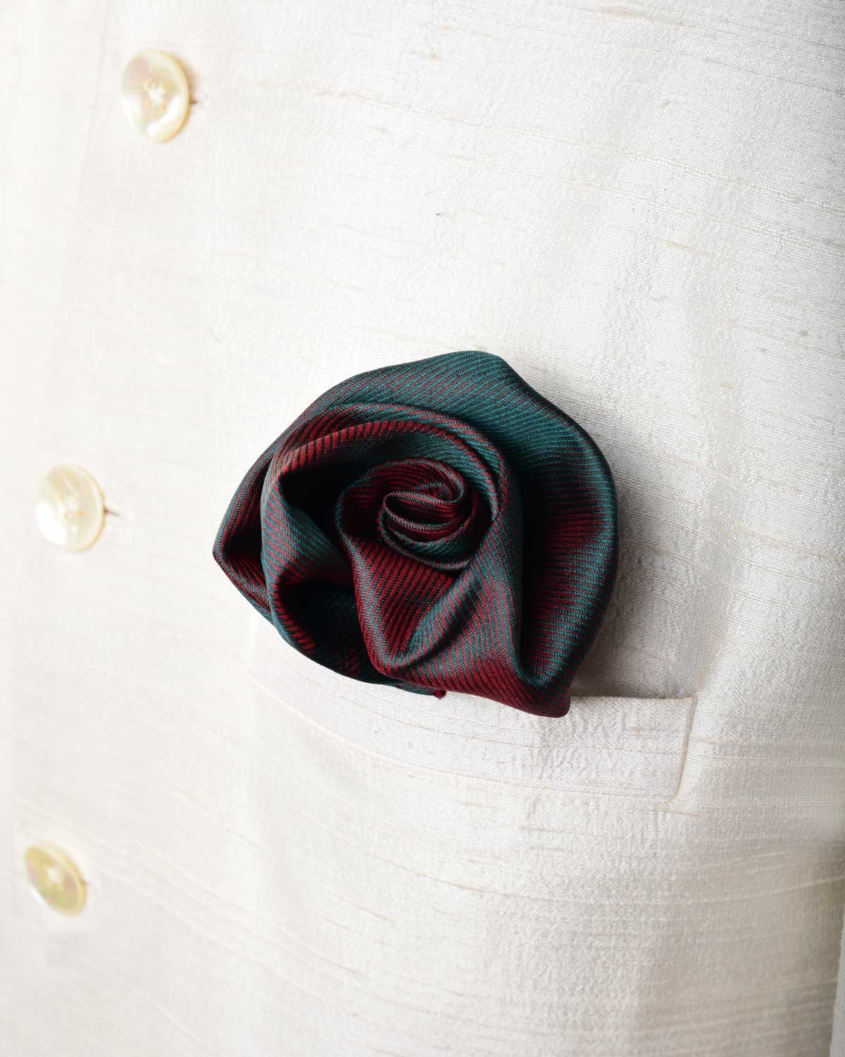 Ombre Green-Red Drill Tanchoi Brocade Handwoven Silk Pocket Square for Men with Spiral Hand-Hemming-HolyWeaves