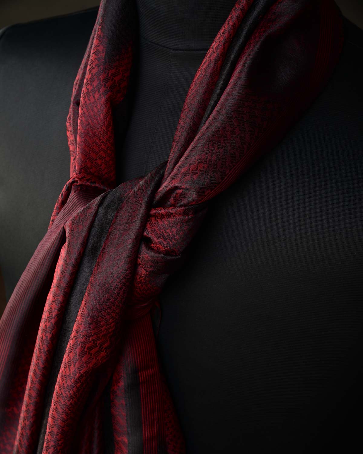 Ombre Maroon Houndstooth Cyclone Tanchoi Handwoven Silk Unisex Scarf 80"x22"-HolyWeaves