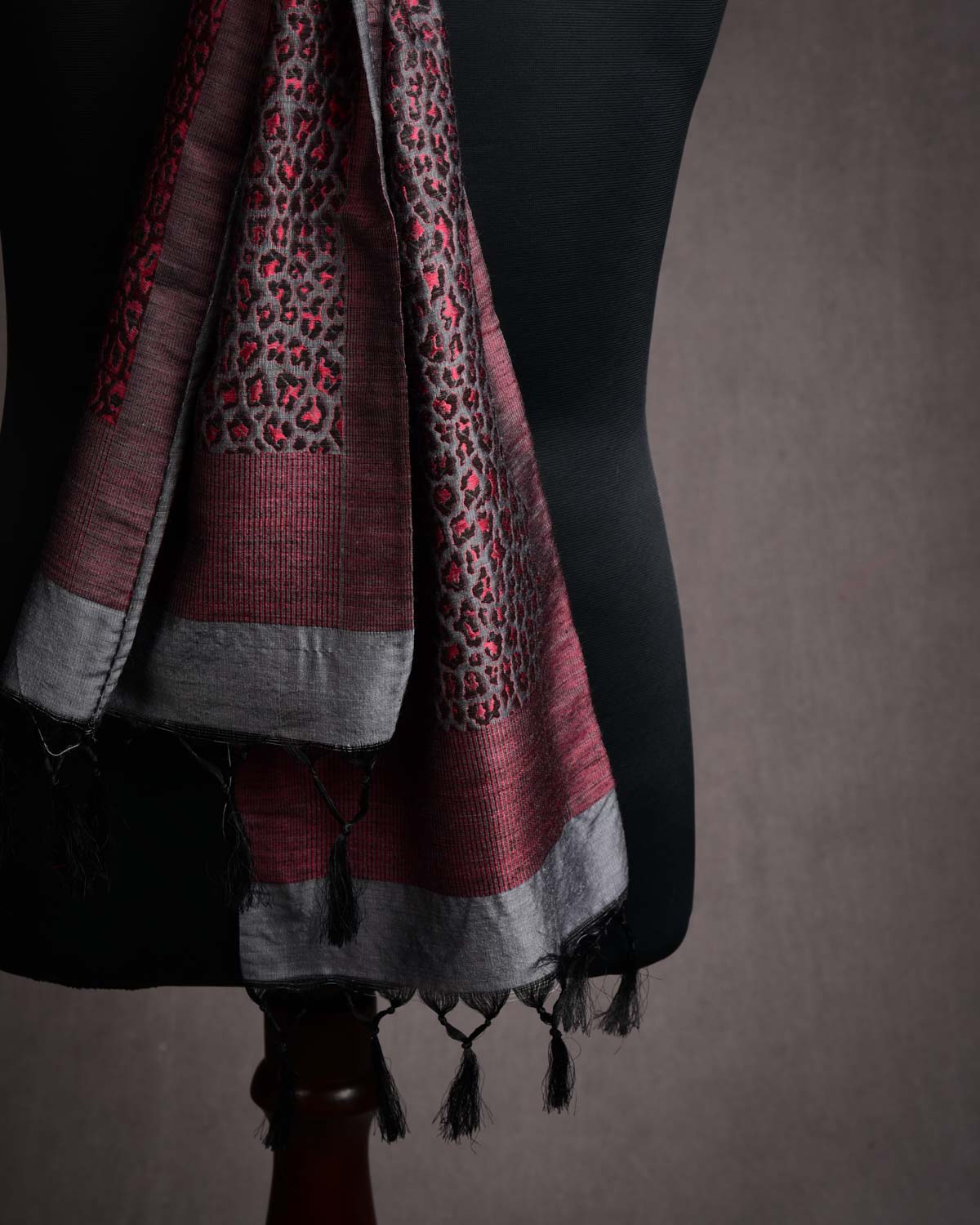 Gray Banarasi Leopard Stripes Brocade Handwoven Unisex Silk Wool Scarf 78"x10"-HolyWeaves