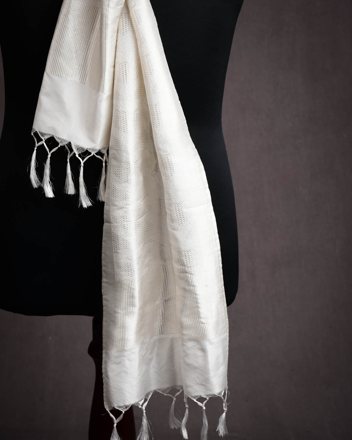 White Banarasi Oceanic Pisces Silver Zari Brocade Handwoven Unisex Silk Scarf 80"x10"-HolyWeaves