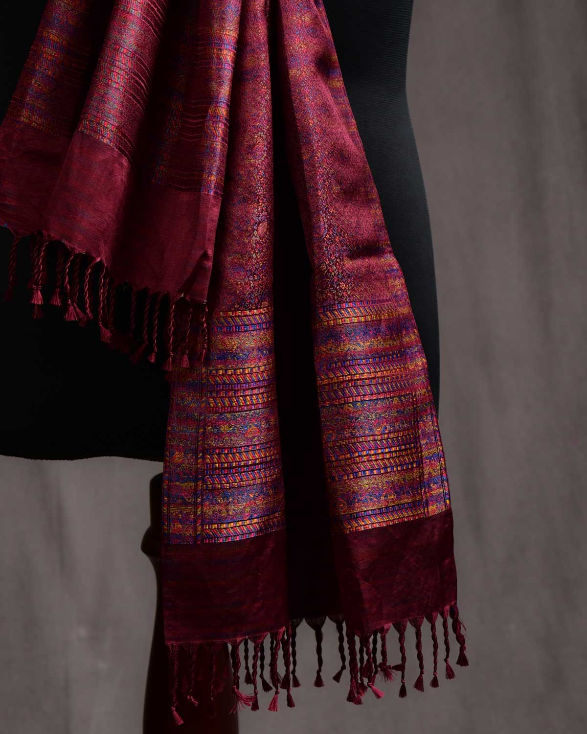 Metallic Mahogany Tehra Paisley Jamawar Handwoven Silk Unisex Scarf 80"x22"-HolyWeaves