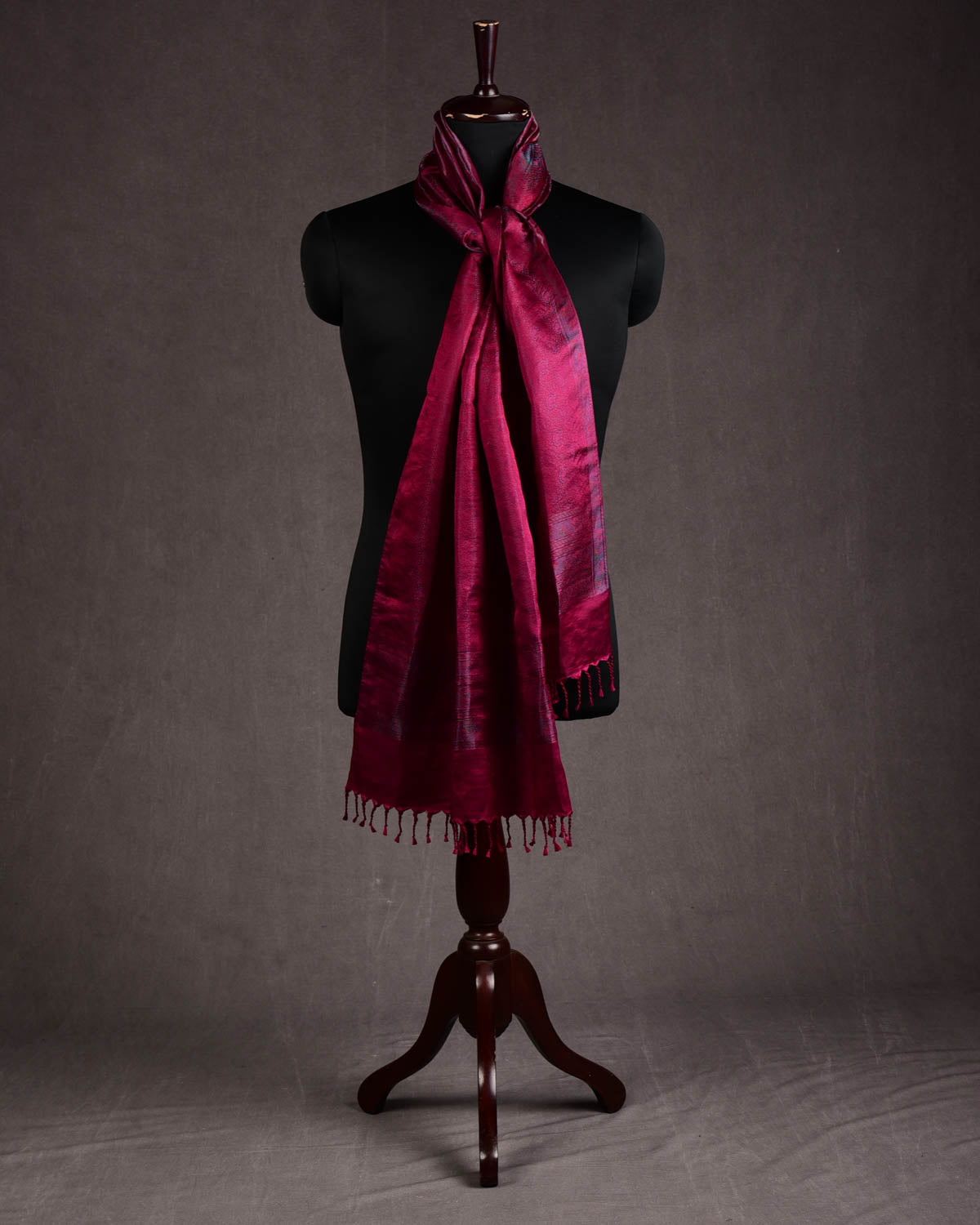 Metallic Maroon Tehra Paisley Jamawar Handwoven Silk Unisex Scarf 80"x22"-HolyWeaves