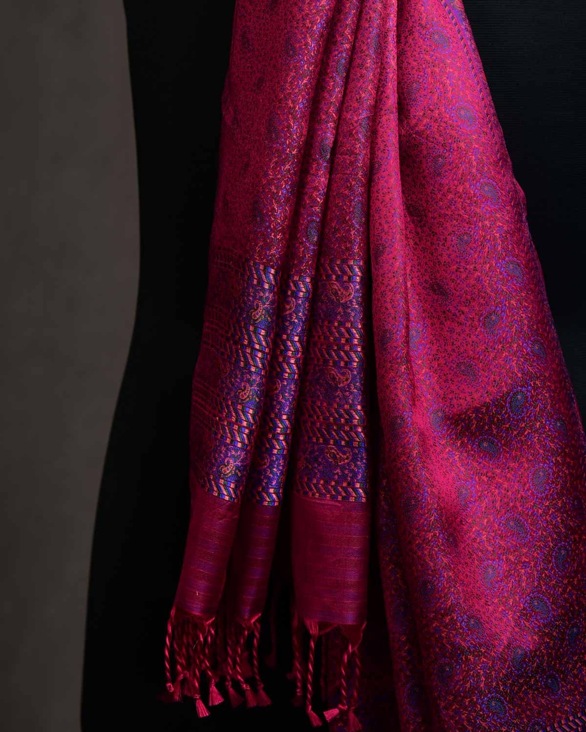 Shot Garnet Tehra Paisley Jamawar Handwoven Silk Unisex Scarf 80"x22"-HolyWeaves