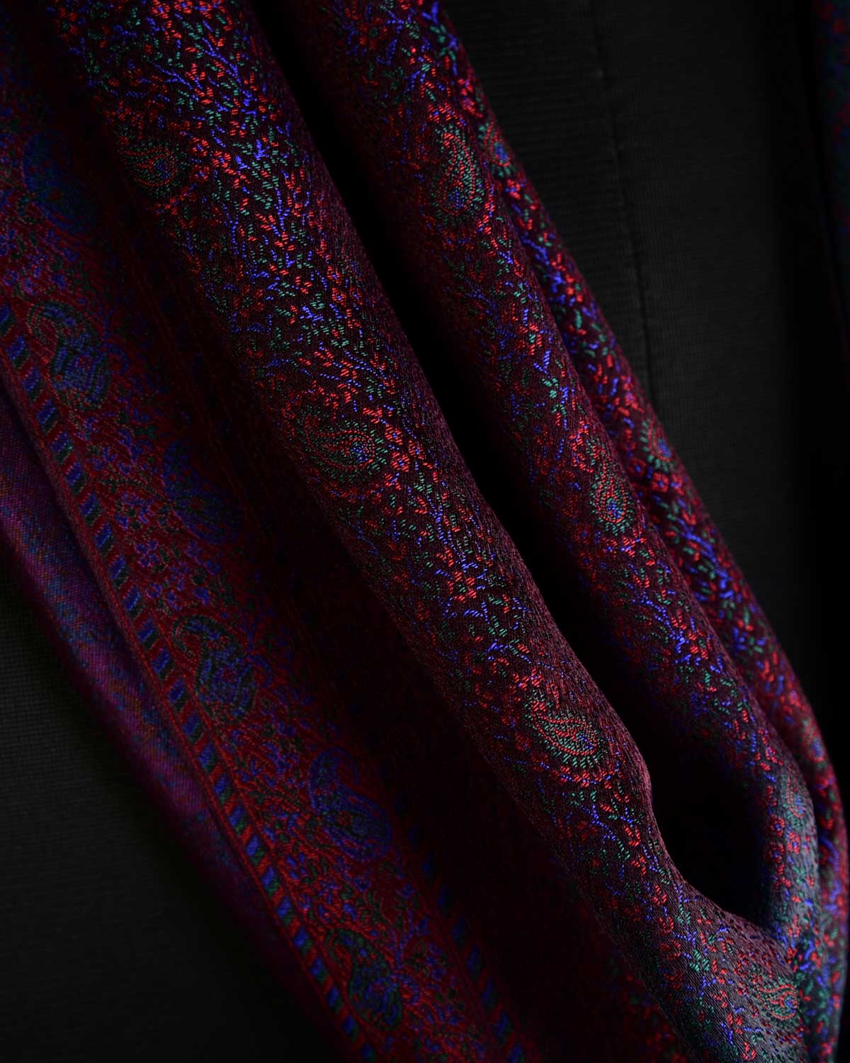 Ombre Multi-color Tehra Paisley Satin Jamawar Handwoven Silk Unisex Scarf 80"x22"-HolyWeaves