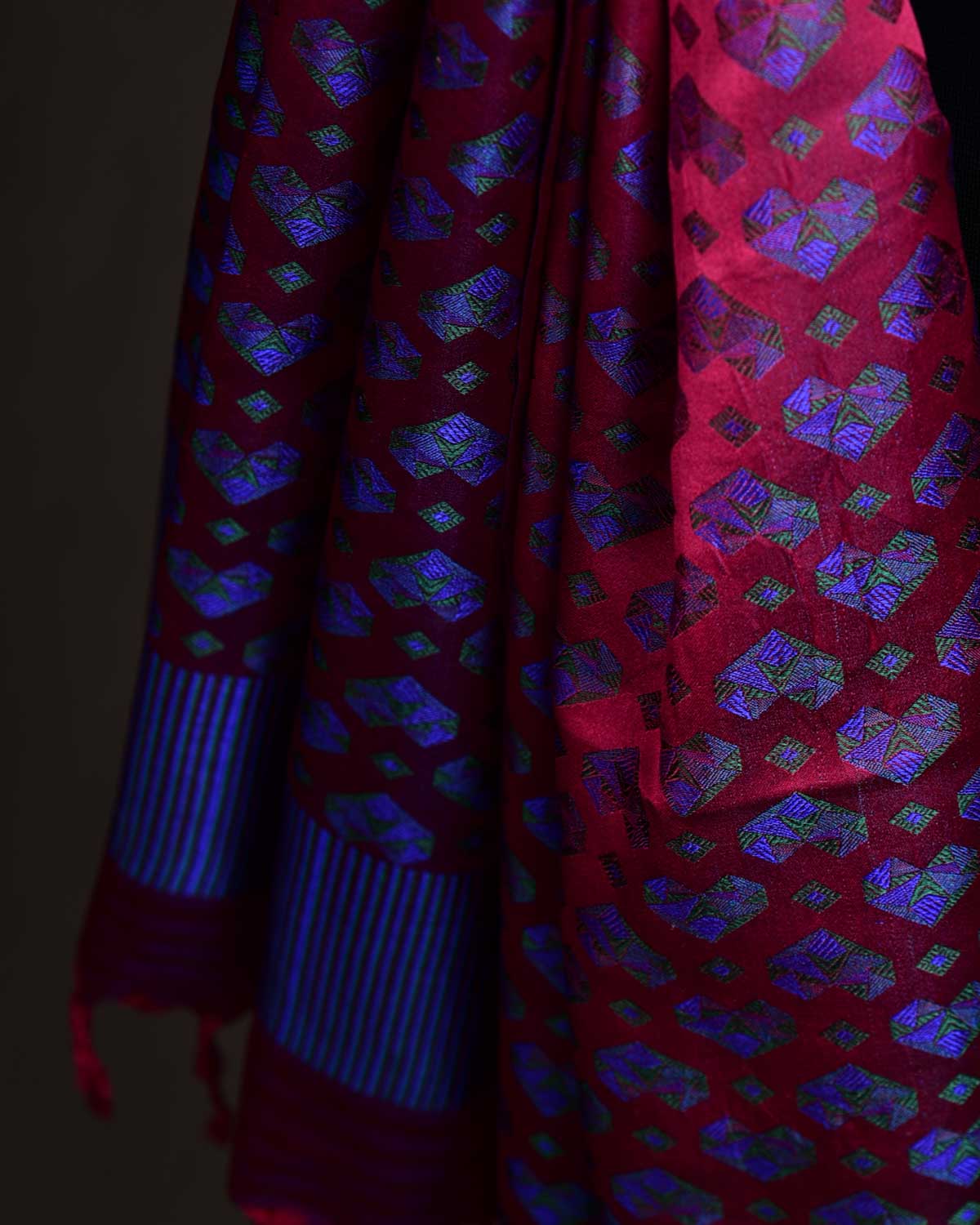 Maroon Diamond Hearts Satin Jamawar Handwoven Silk Unisex Scarf 80"x22"-HolyWeaves