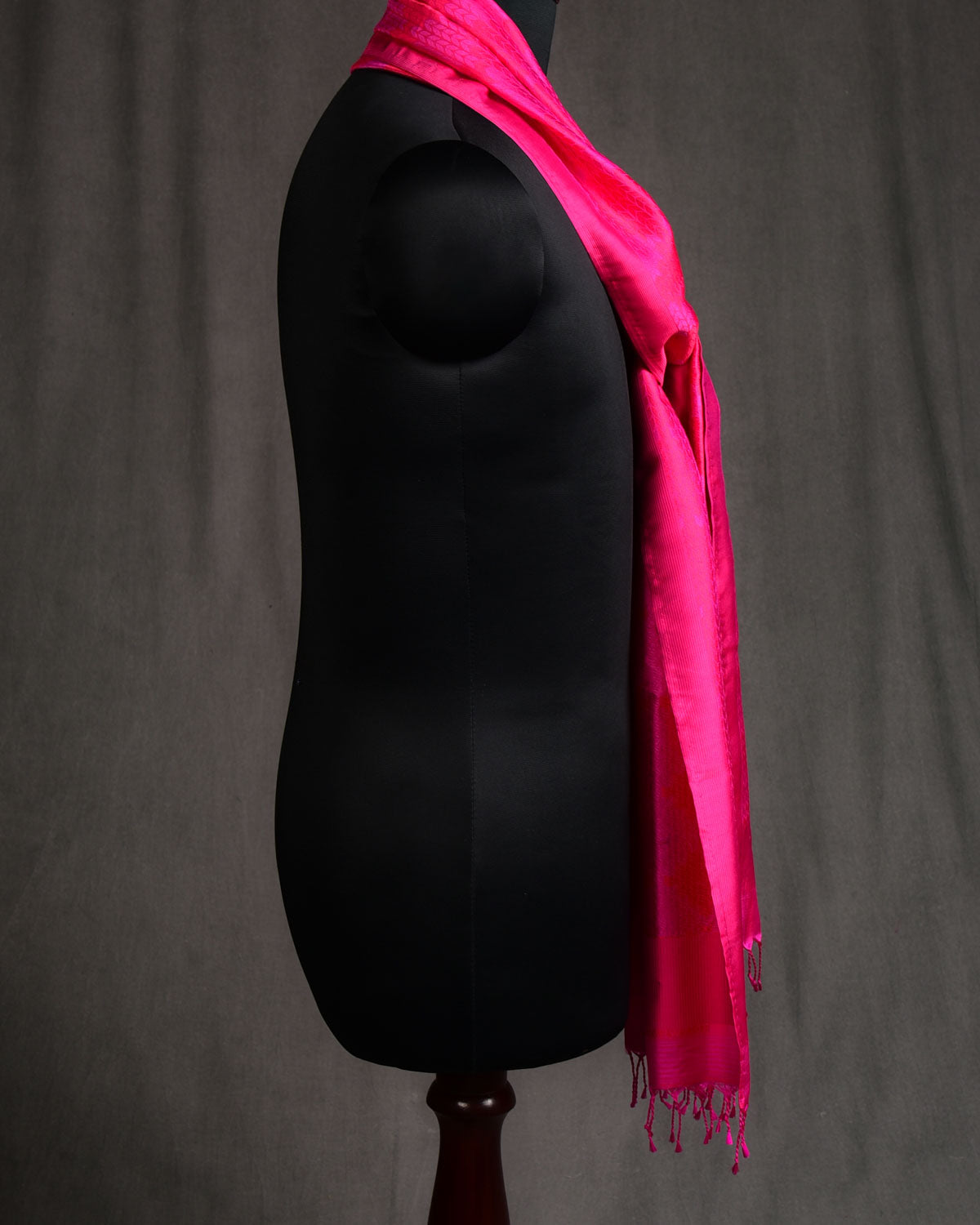 Red & Fuchsia Pink Herring Bone Tanchoi Handwoven Silk Unisex Scarf 80"x22"-HolyWeaves