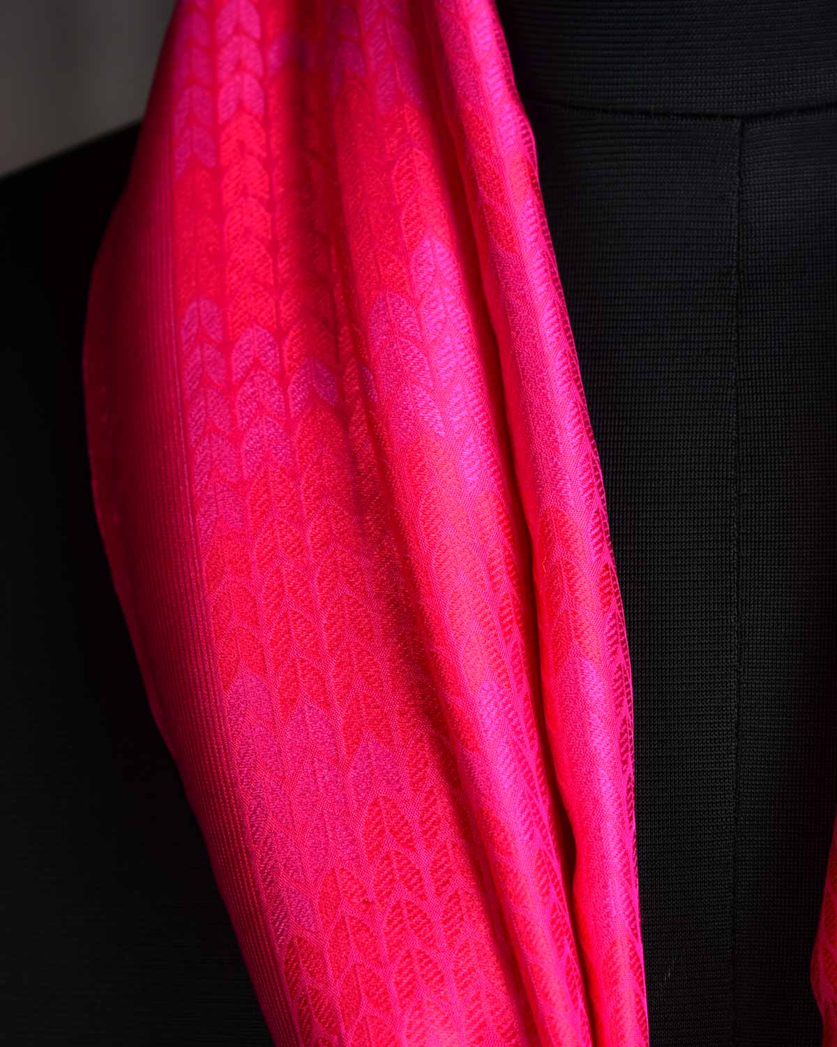 Red & Fuchsia Pink Herring Bone Tanchoi Handwoven Silk Unisex Scarf 80"x22"-HolyWeaves