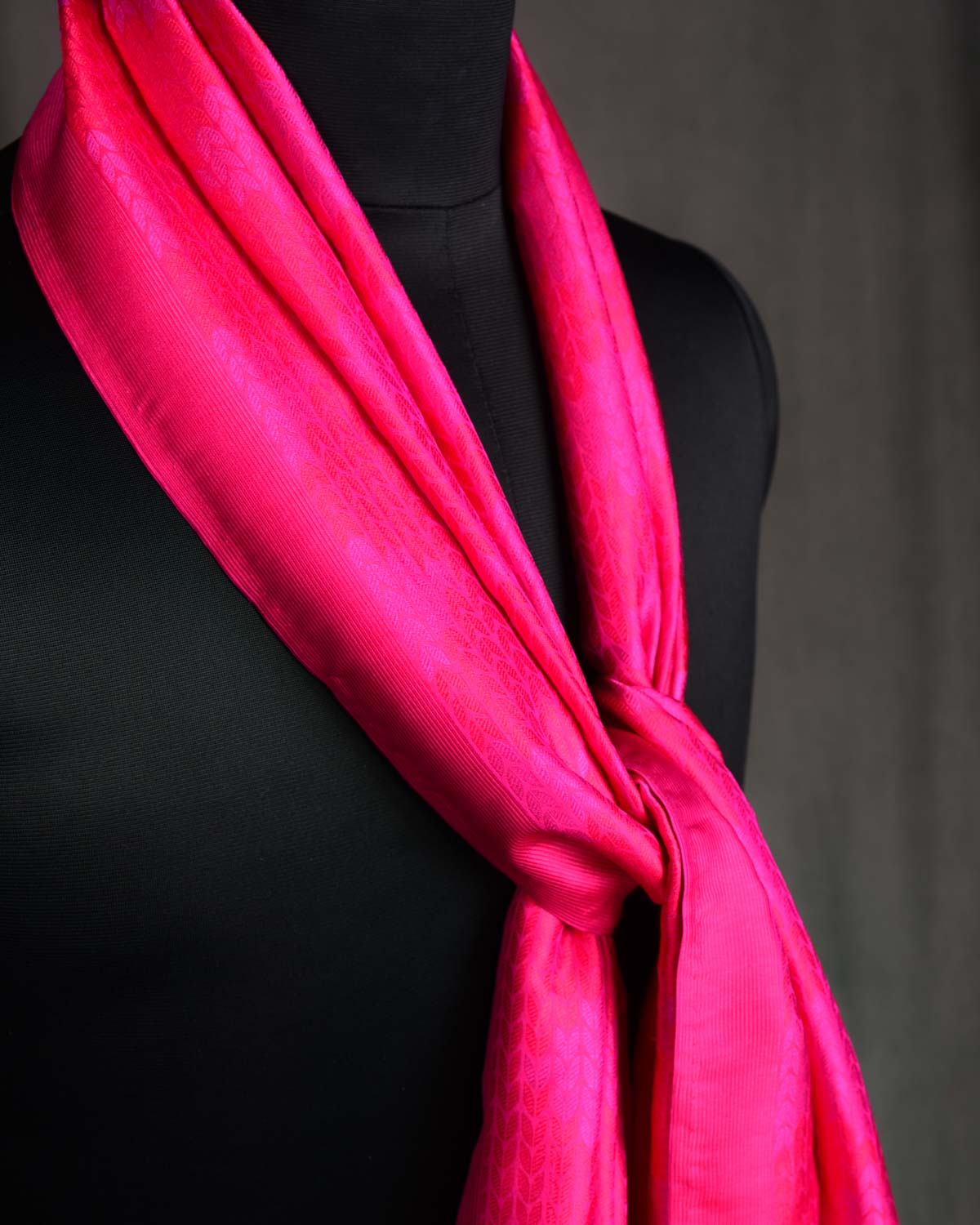 Red & Fuchsia Pink Herring Bone Tanchoi Handwoven Silk Unisex Scarf 80"x22"-HolyWeaves